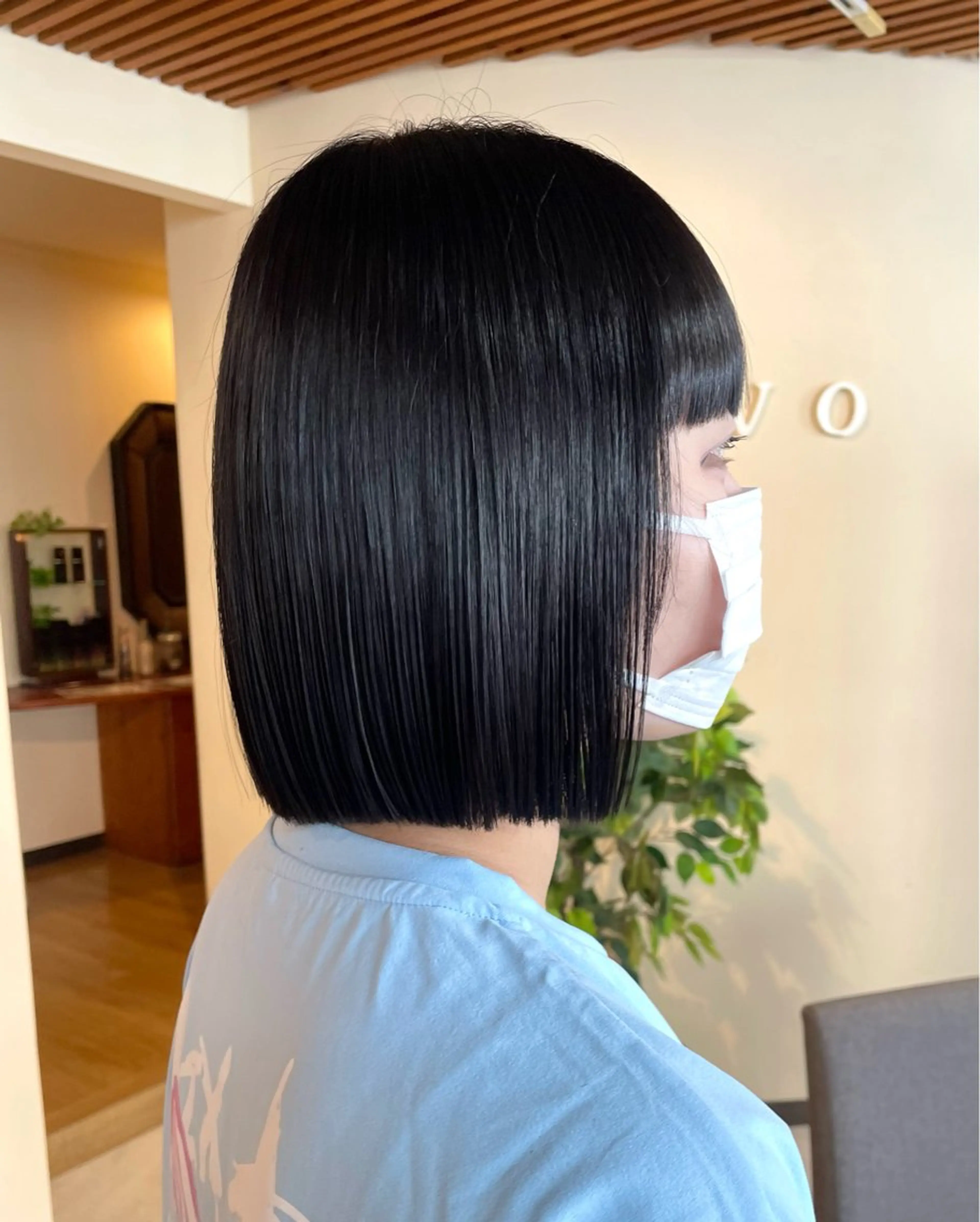 ミディアム ボブ 宮本 いぶきのヘアスタイル
