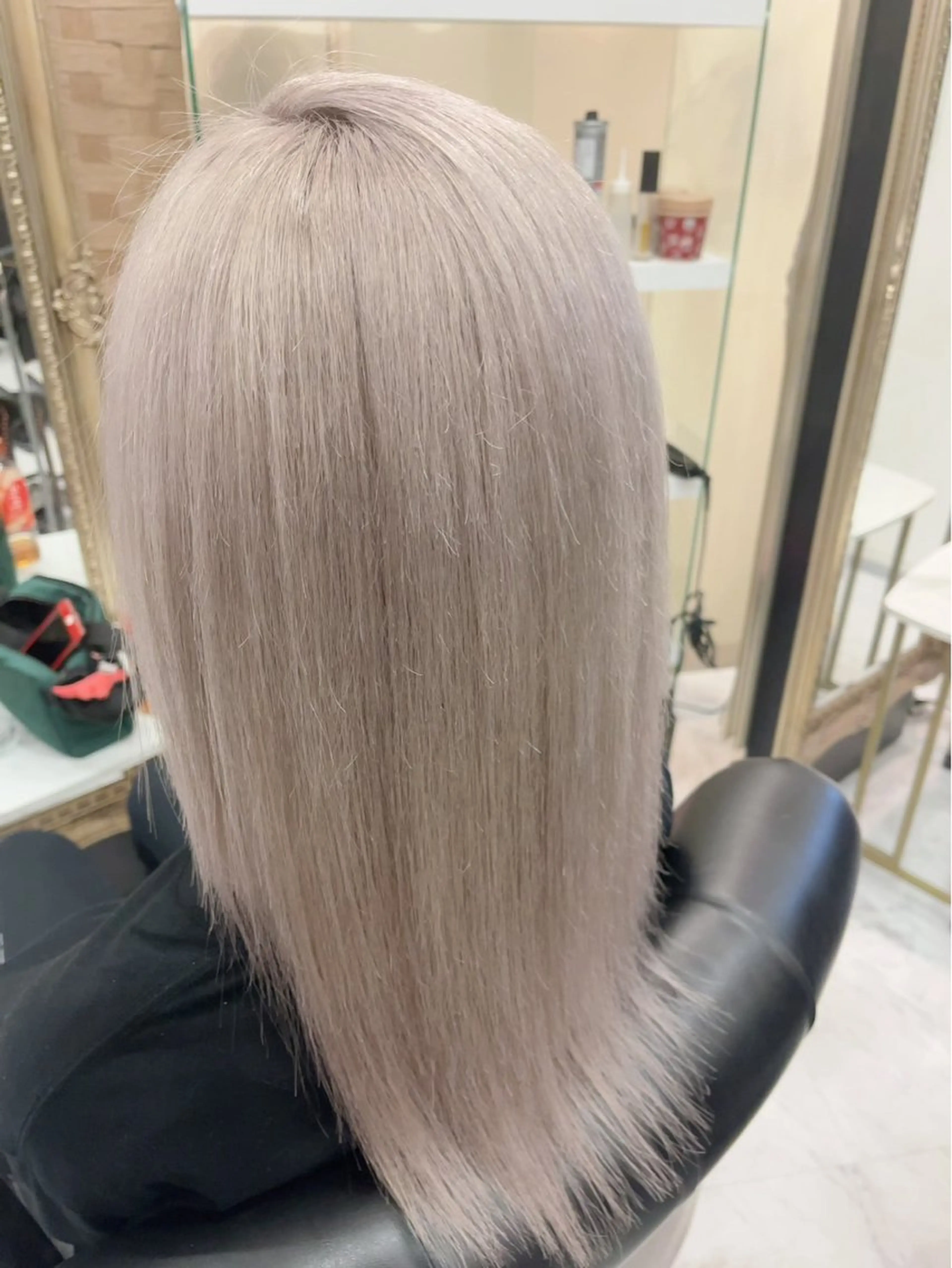 ロング ヘアカラー 💎JADE GRACE💎のヘアスタイル