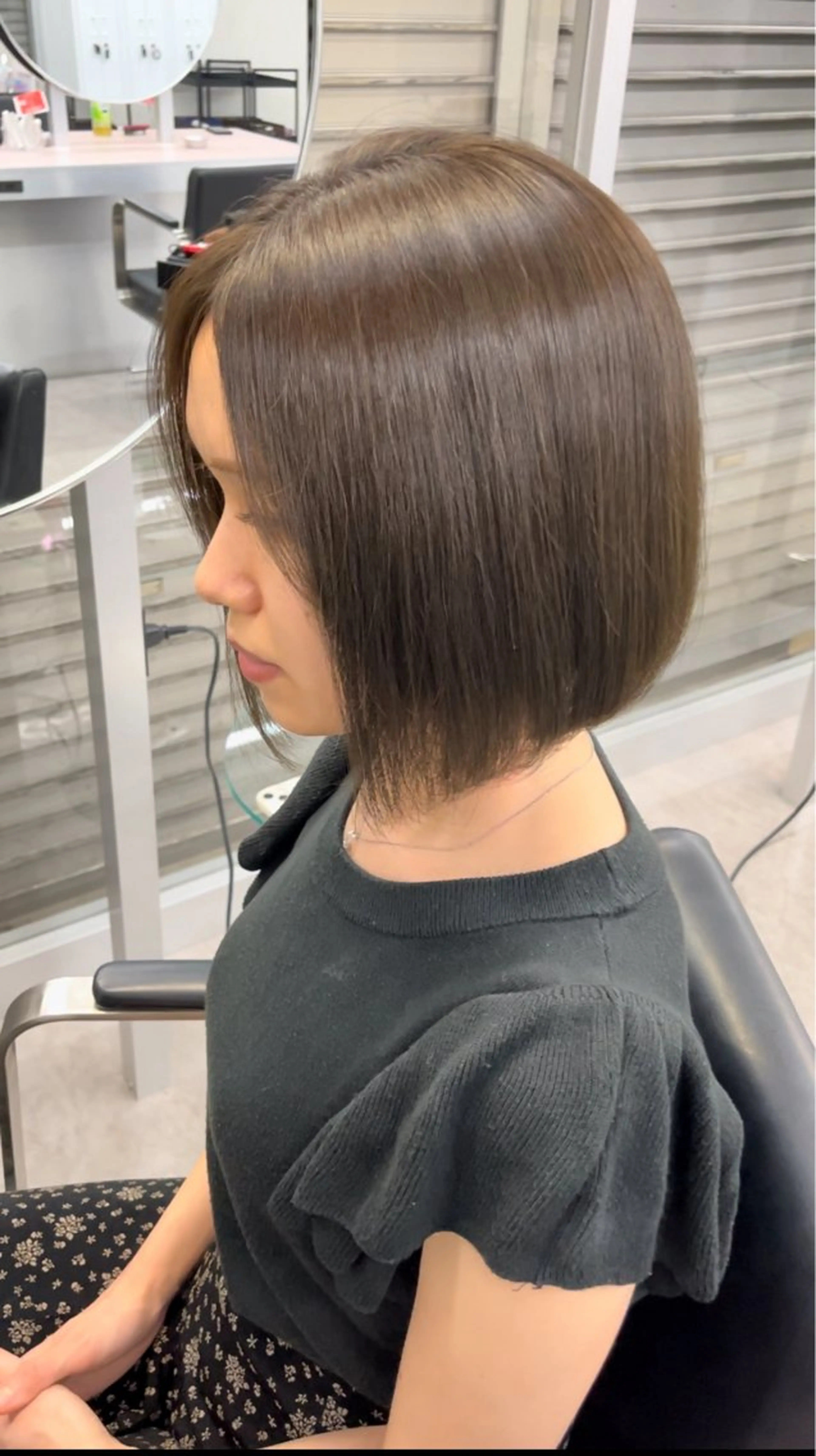 ショート 奥野碧🌈艶髪 /ダメージレスカラーのヘアスタイル