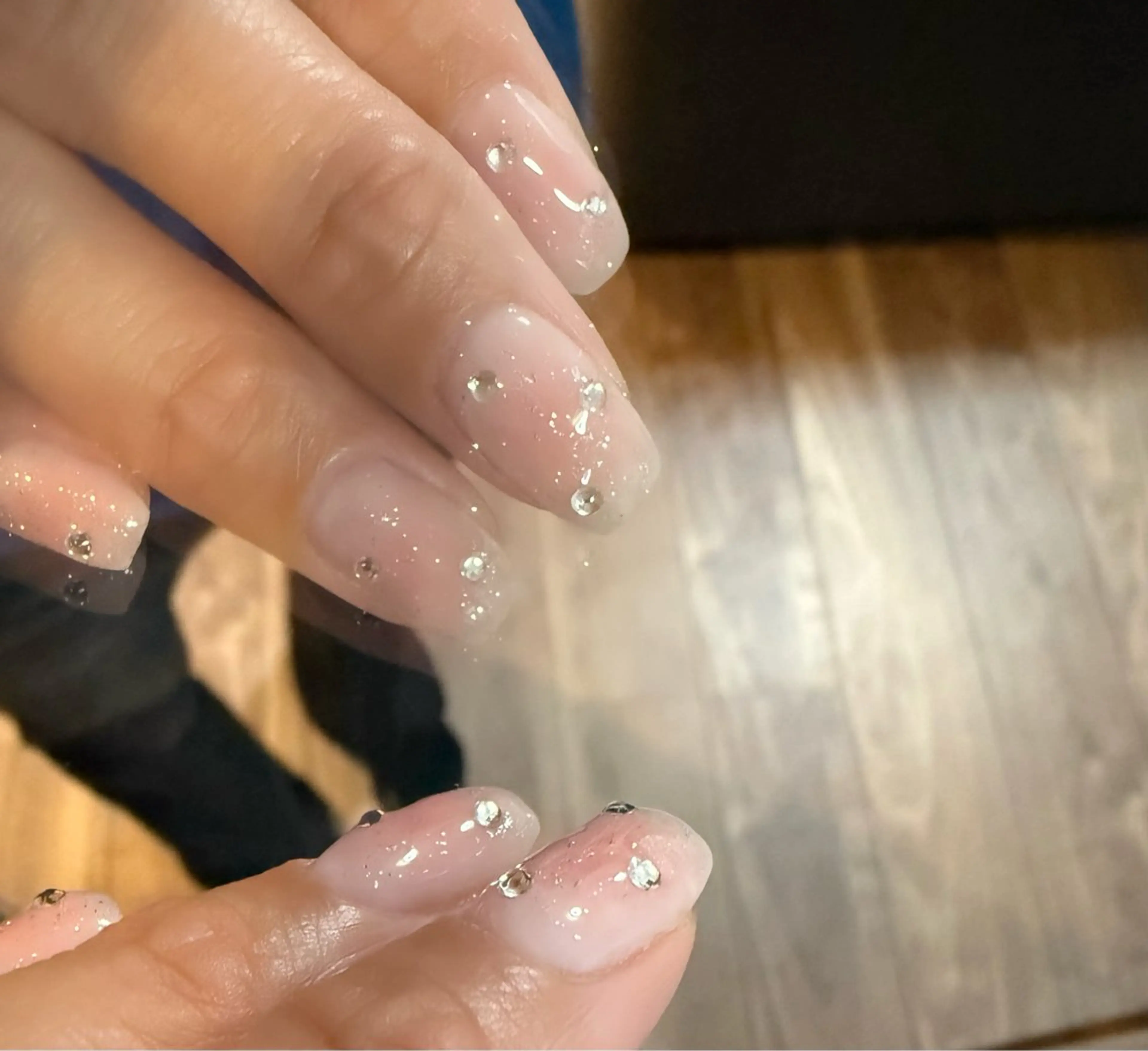 ネイル ラメ(グリッター) ラメグラデーション ニュアンスネイル 🎀 chika🎀のネイルデザイン