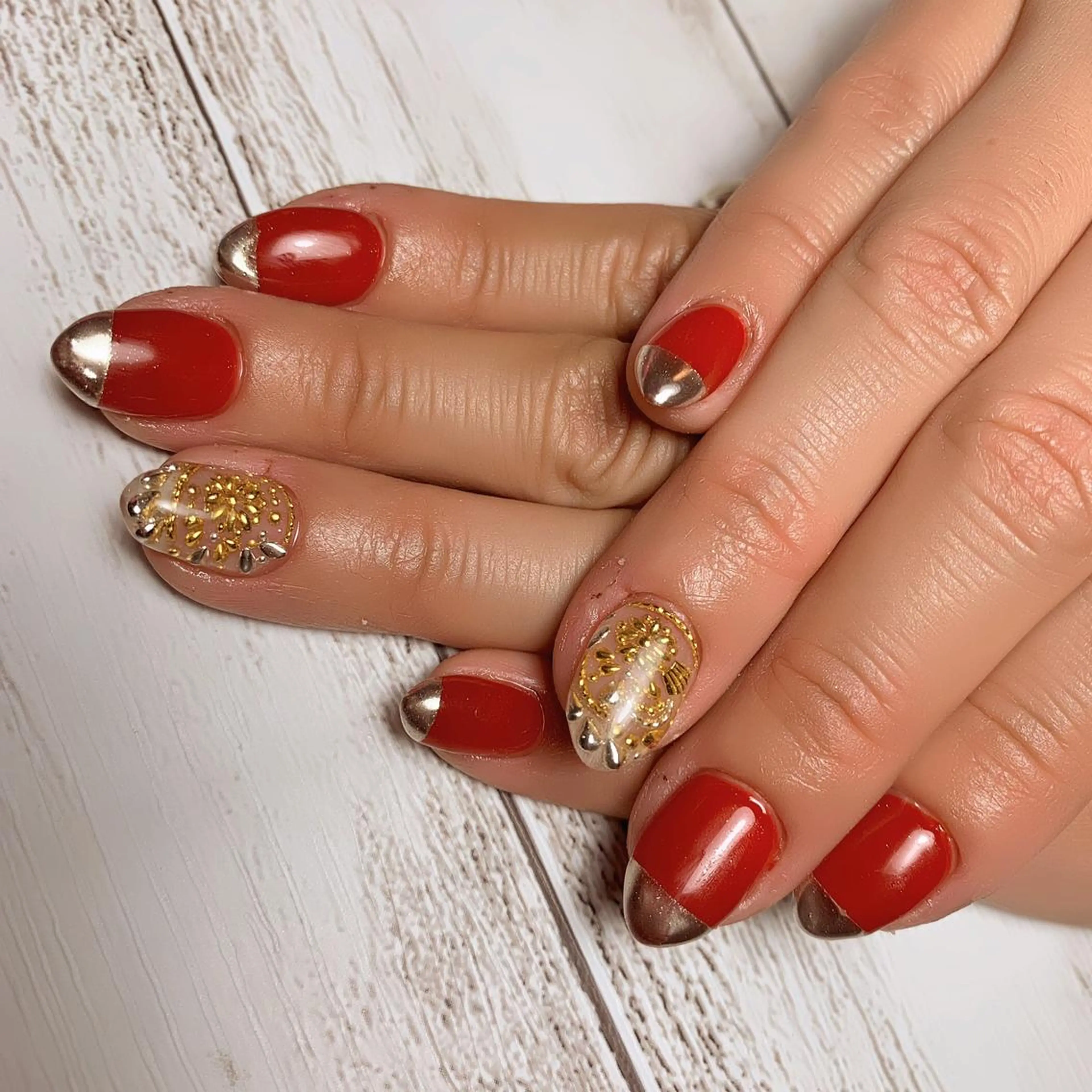 ネイル 菅野 愛花のネイルデザイン