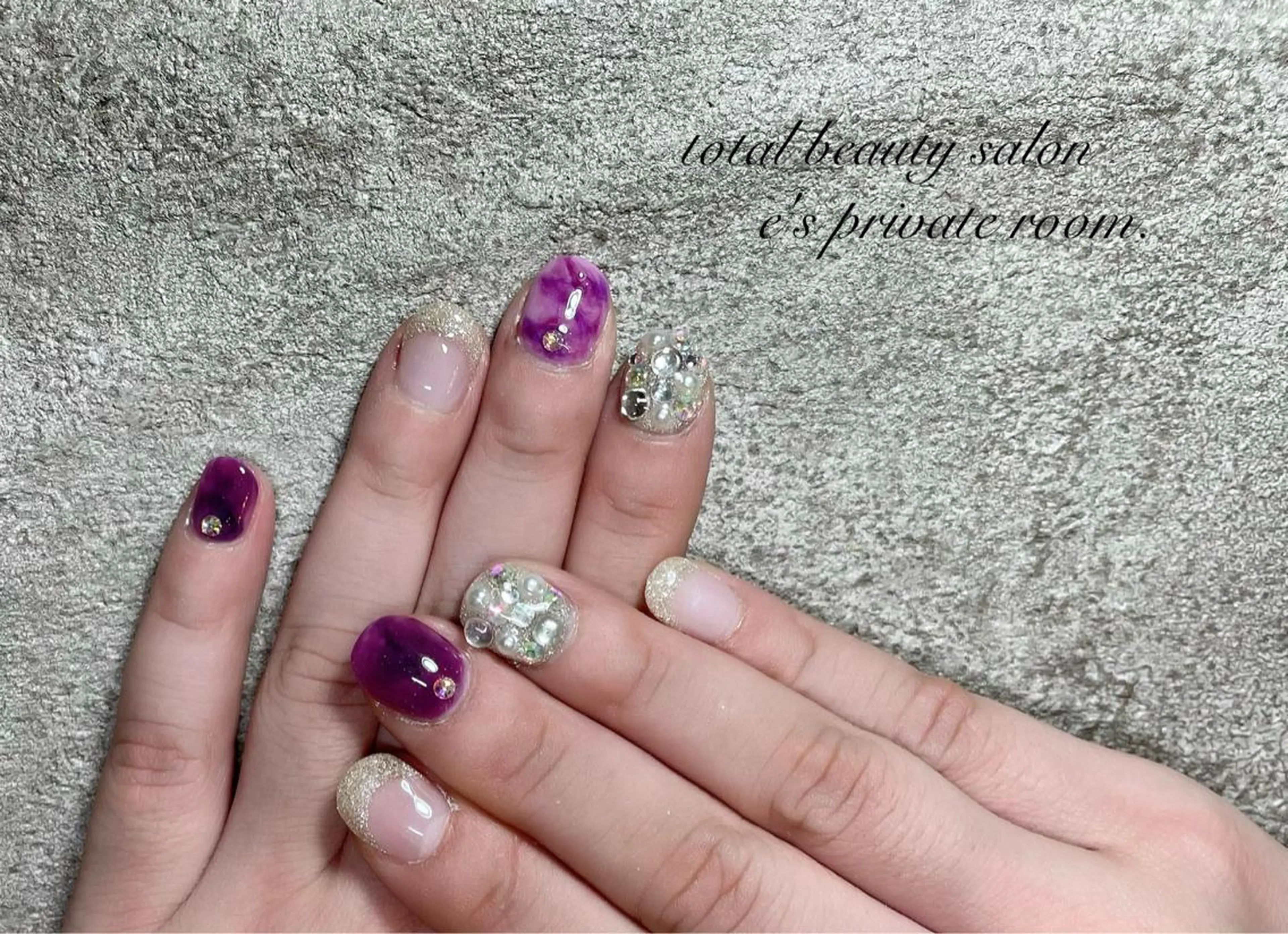 ネイル LAVISH nail salonのネイルデザイン