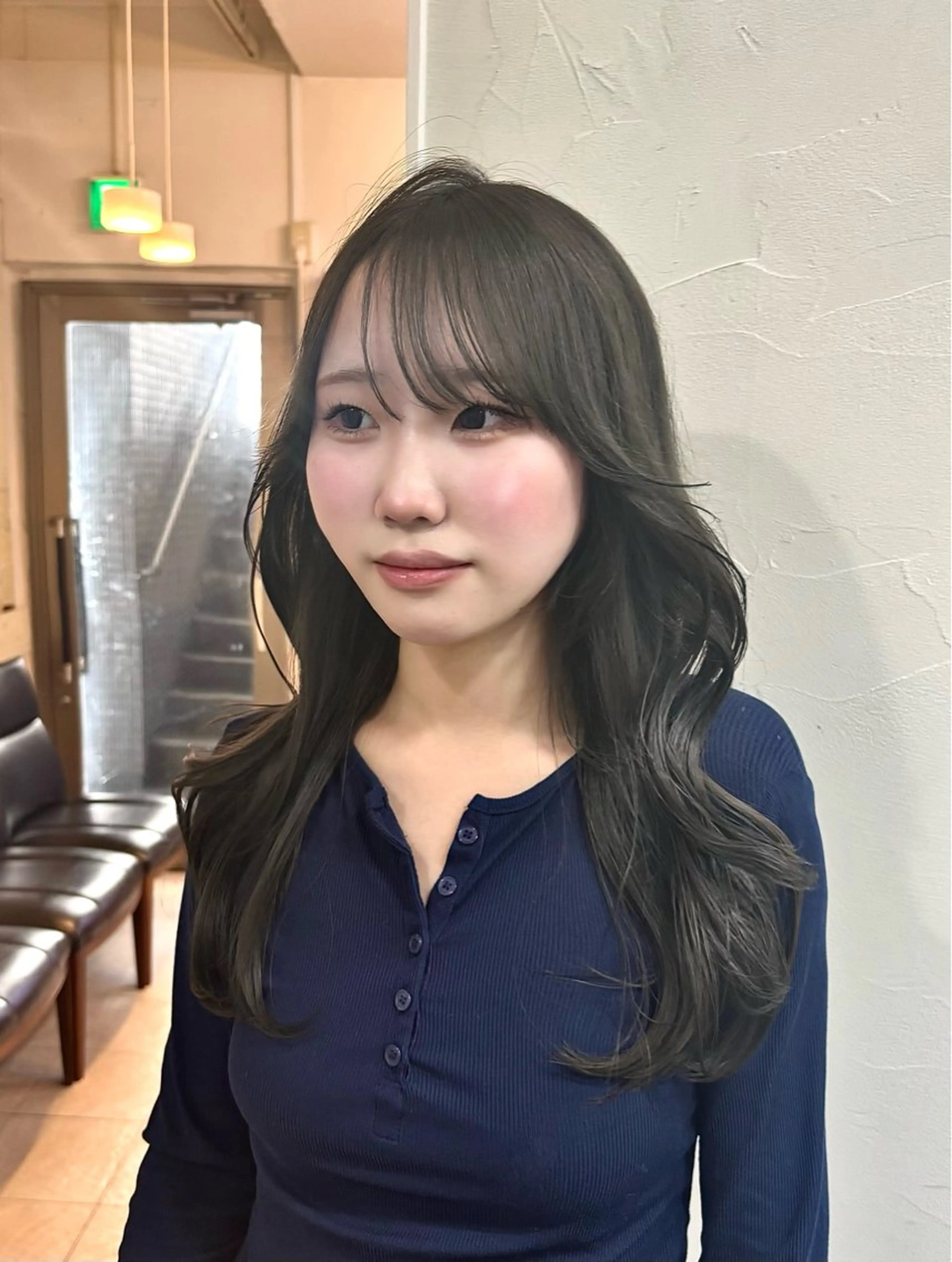 ロング カラー 透明感カラー オリーブグレー くびれヘア レイヤーカット カット ヘアカラー トリートメント レイヤー/ハッシュカ ット/顔周り/フウカのヘアスタイル