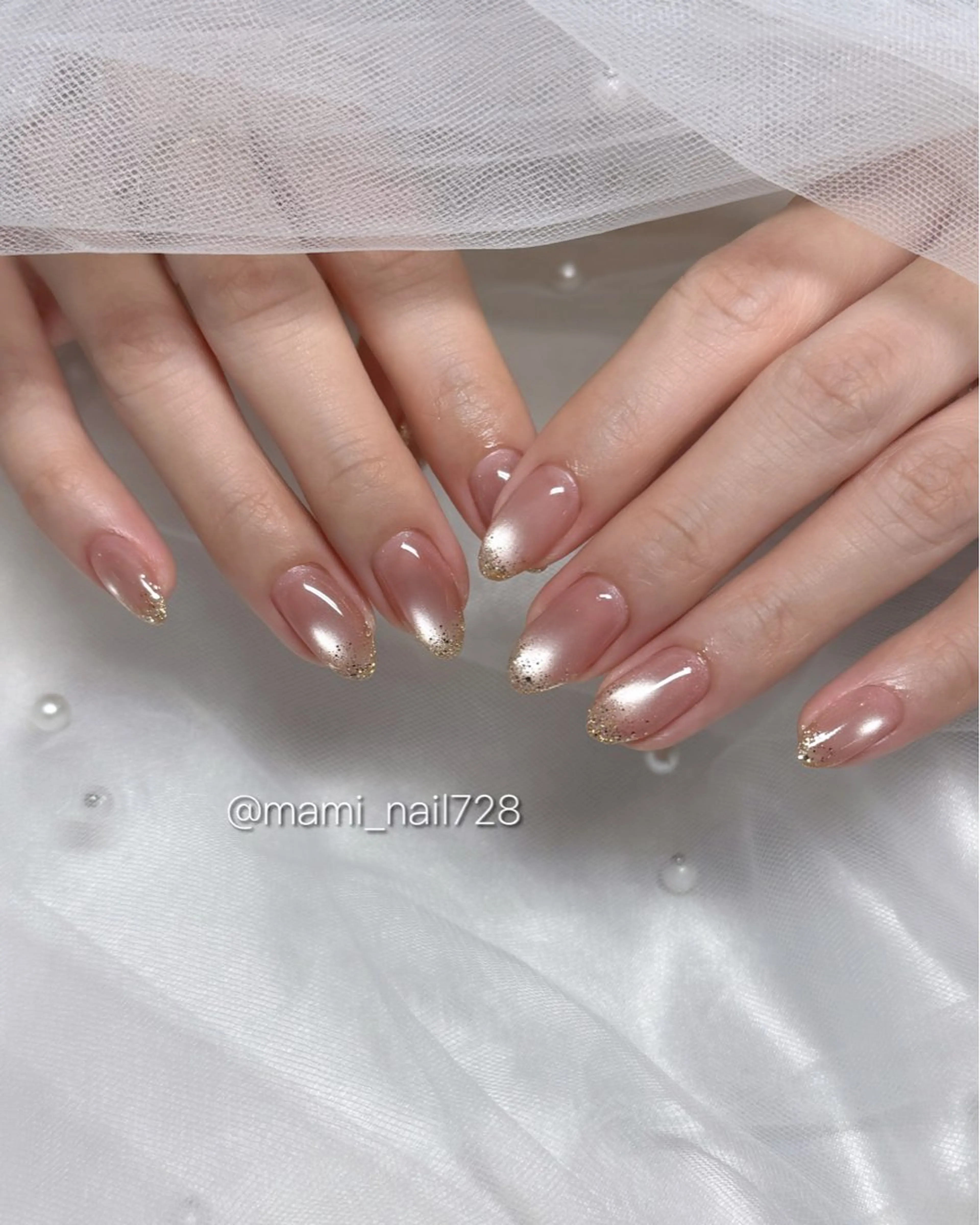 ネイル ゴールド 氷ネイル・うるうるネイル ラメ(グリッター) マグネットネイル ハンドネイル Séju nailのネイルデザイン
