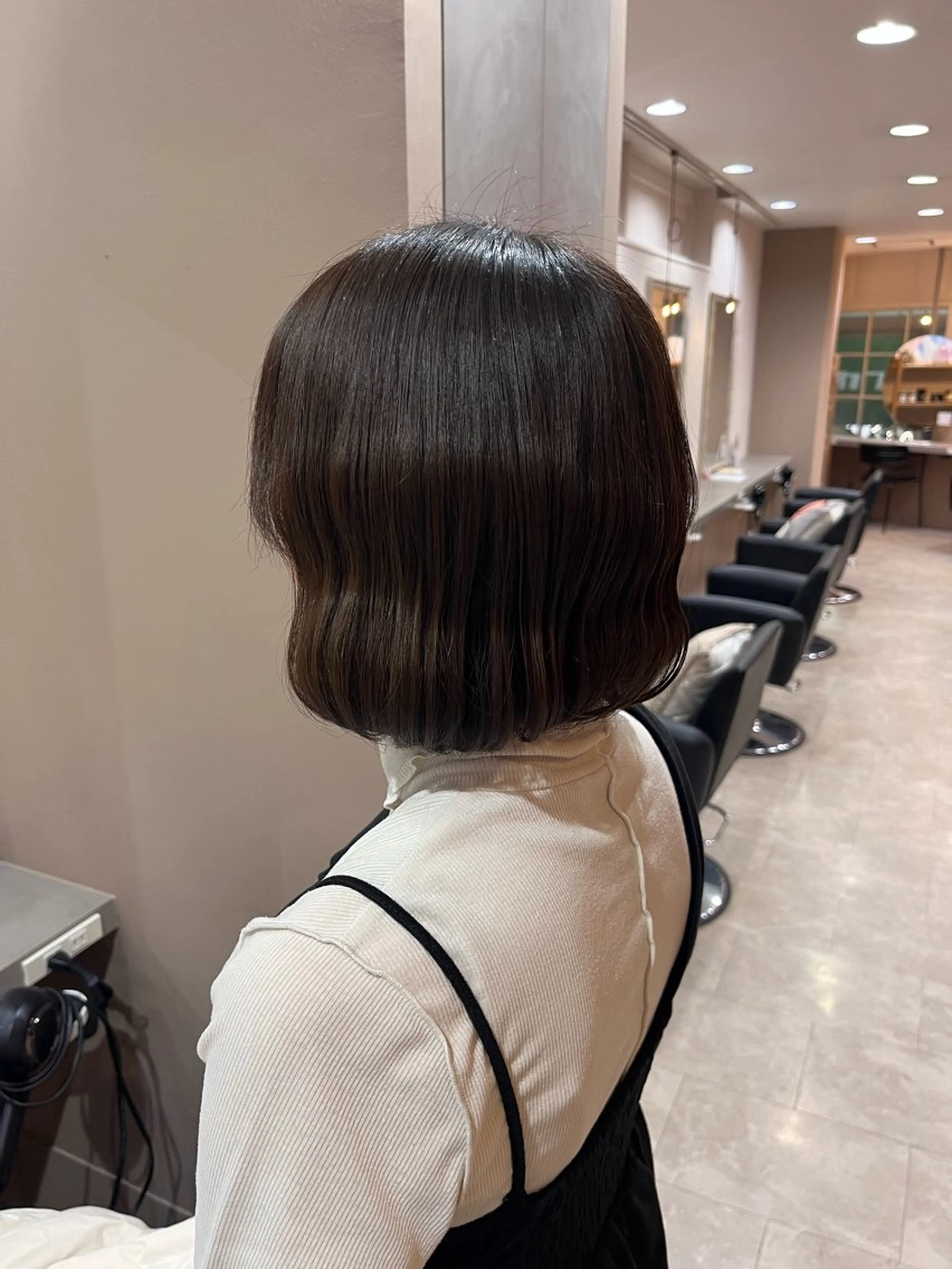 ショート ボブ 松本 恵依のヘアスタイル