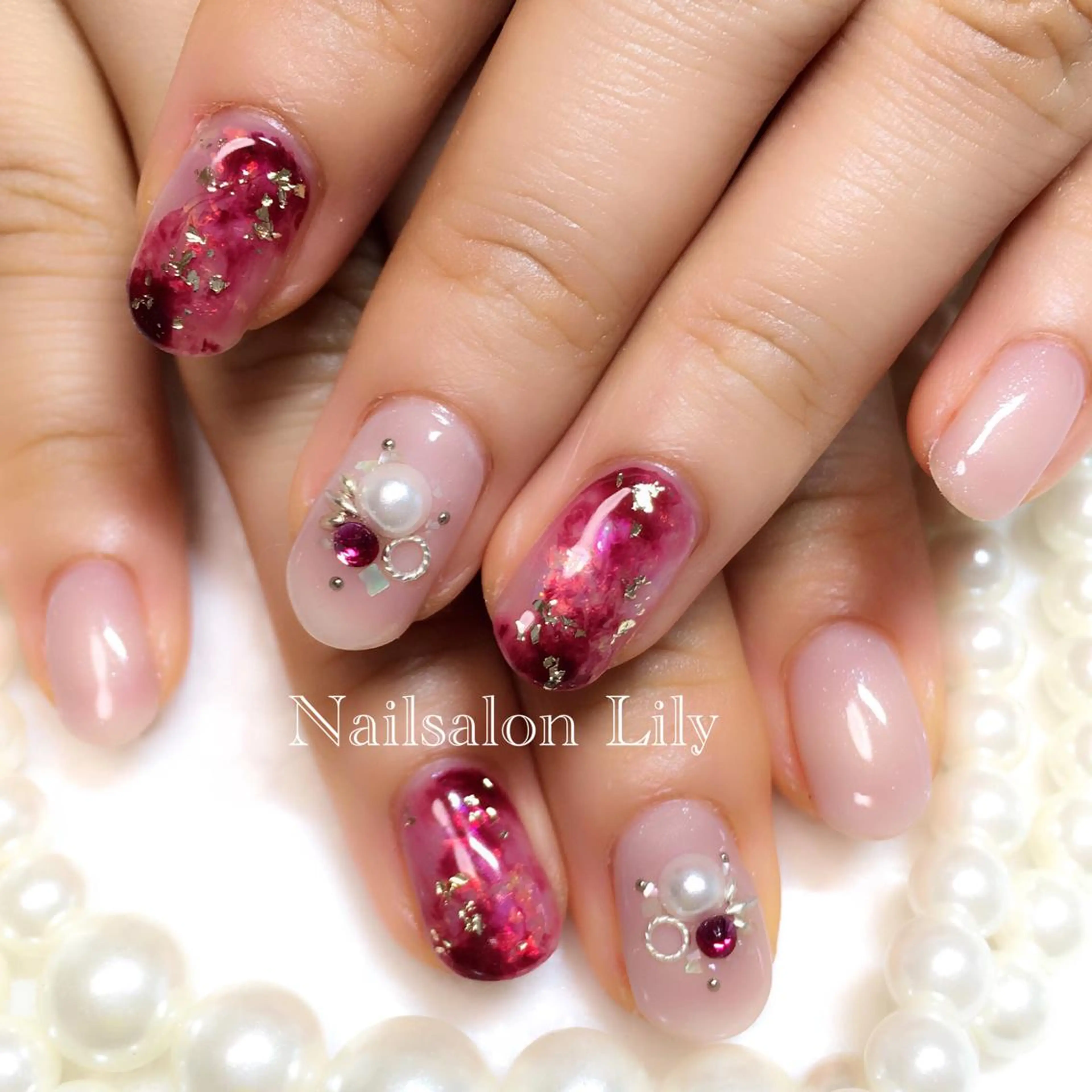 ネイル ボルドー 大理石ネイル(マーブル) Lily*nail 🌻Mii🌻のネイルデザイン