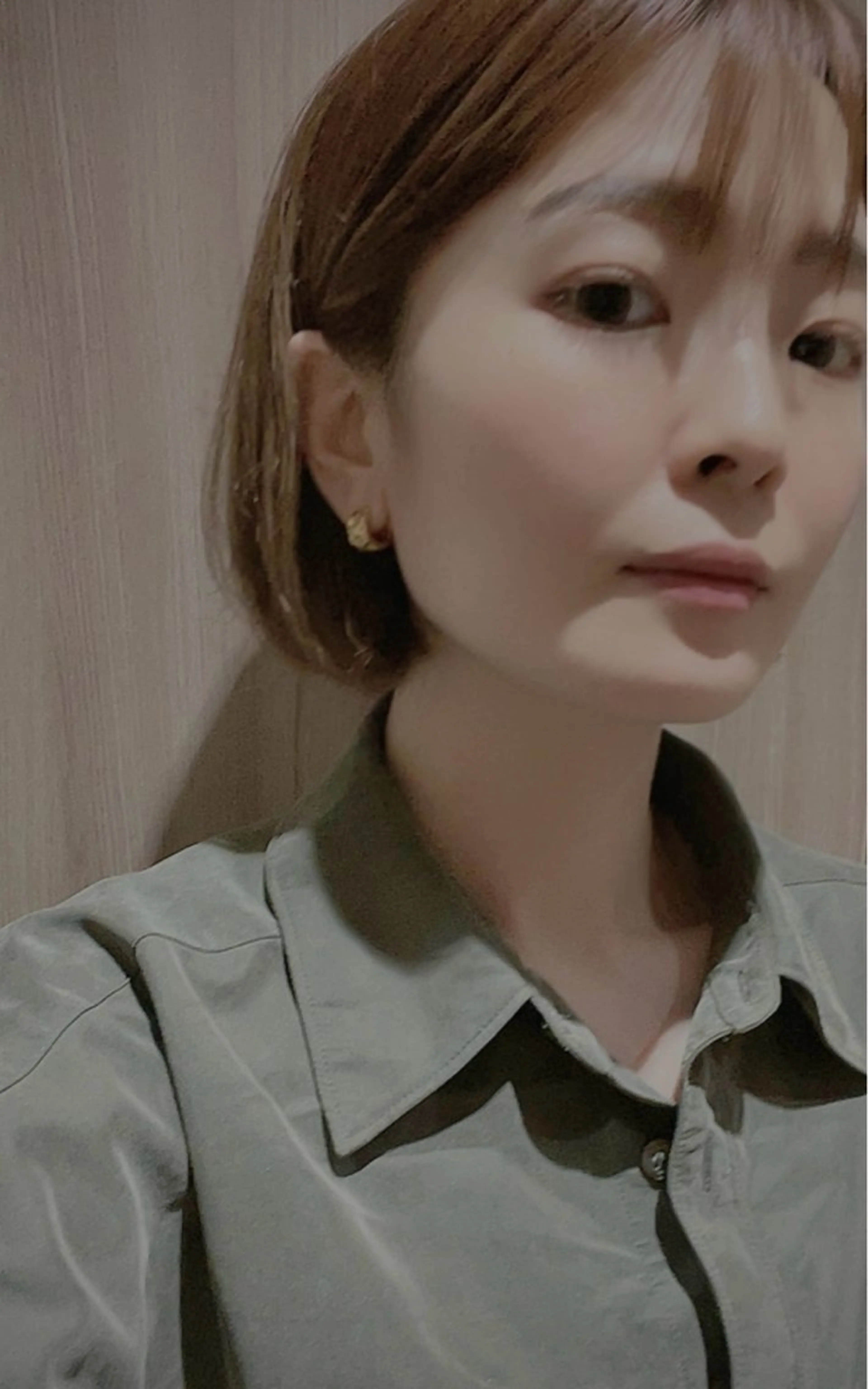 ショート カラー 渋谷 とまとのヘアスタイル