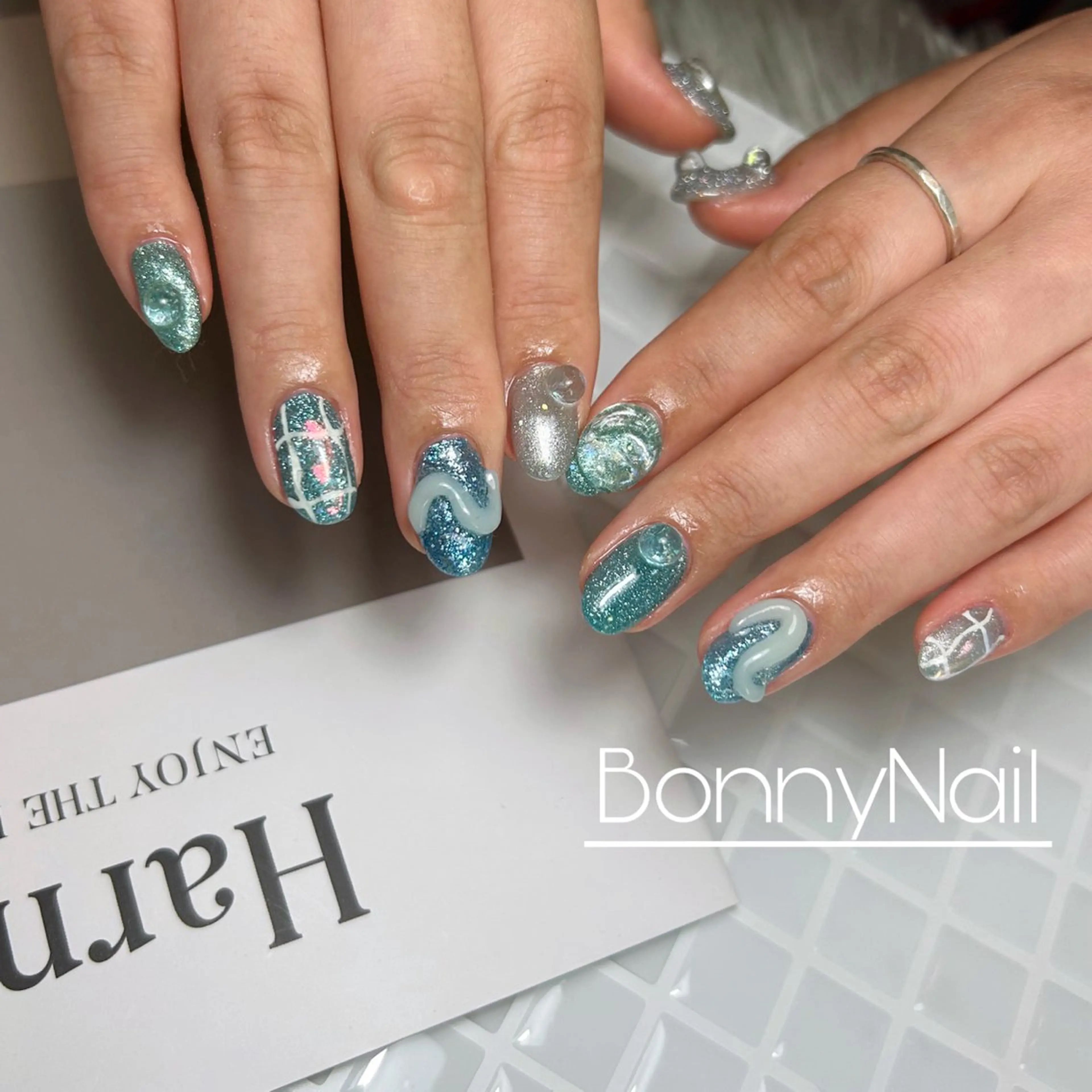 ネイル ハンドネイル Bonny Nailのネイルデザイン