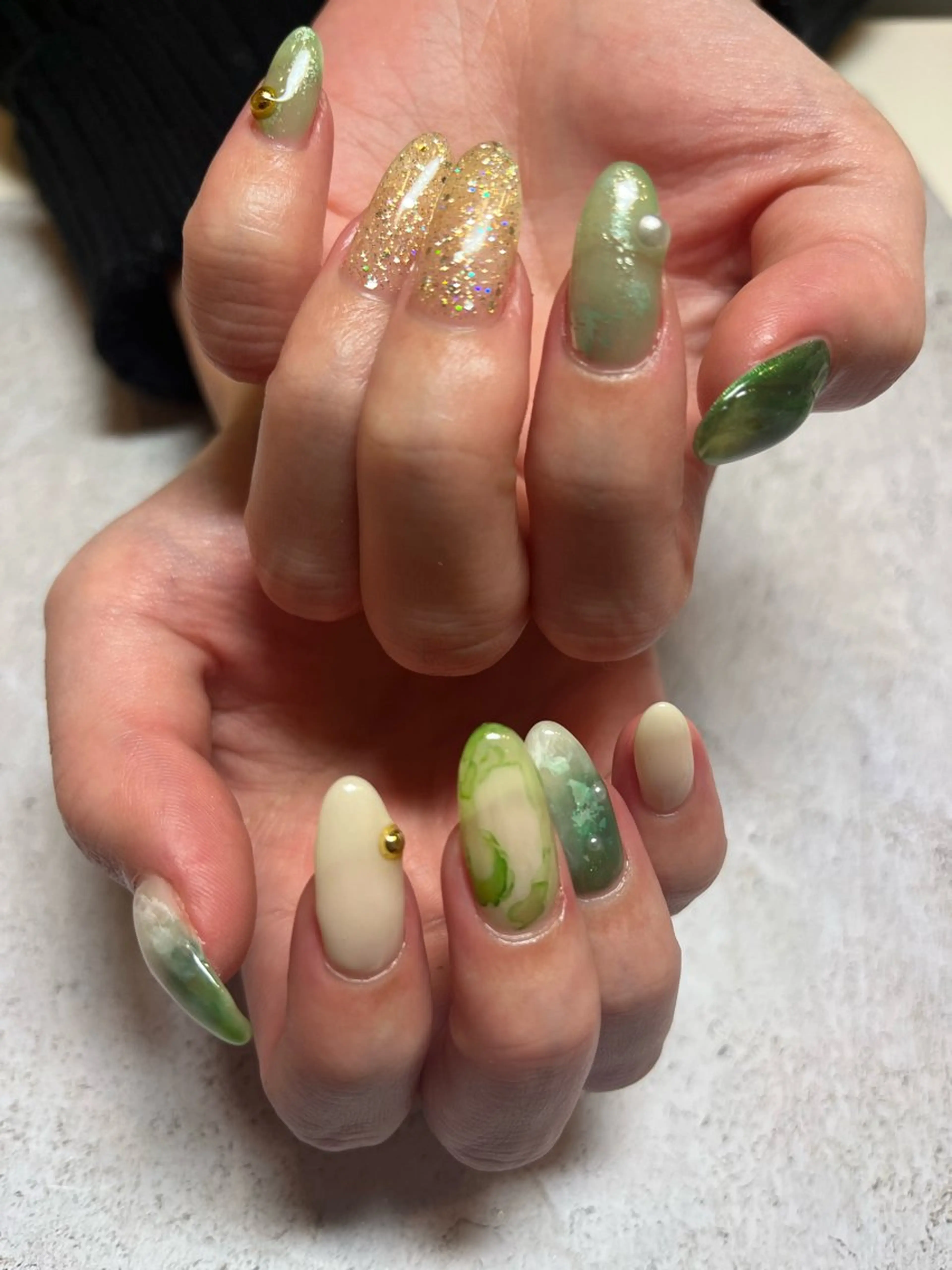 ネイル ハンドネイル 【LINON】 airiのネイルデザイン