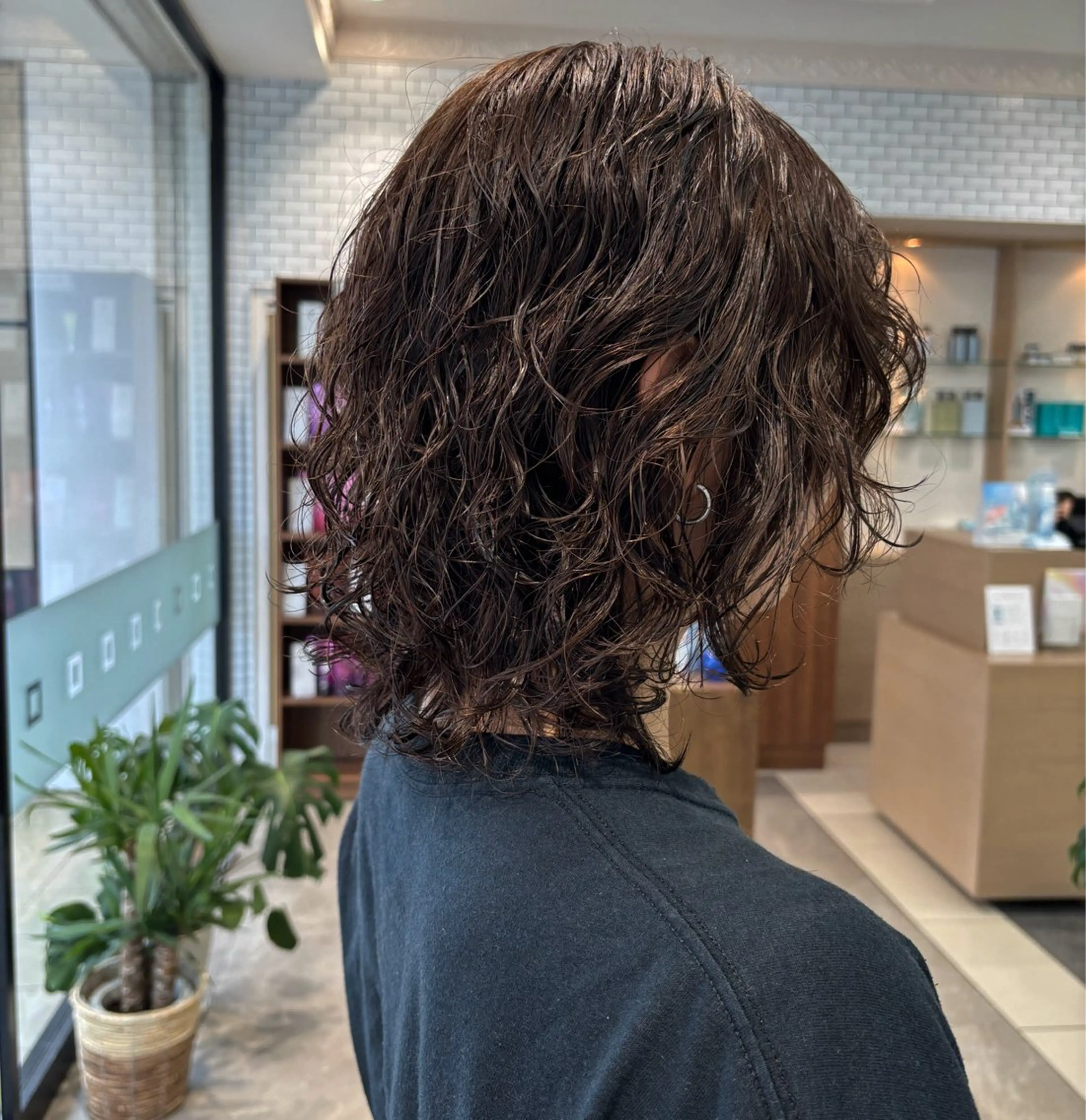 ミディアム カラー パーマ カット ヘアカラー パーマ shoko/ 海外ガール風パーマのヘアスタイル