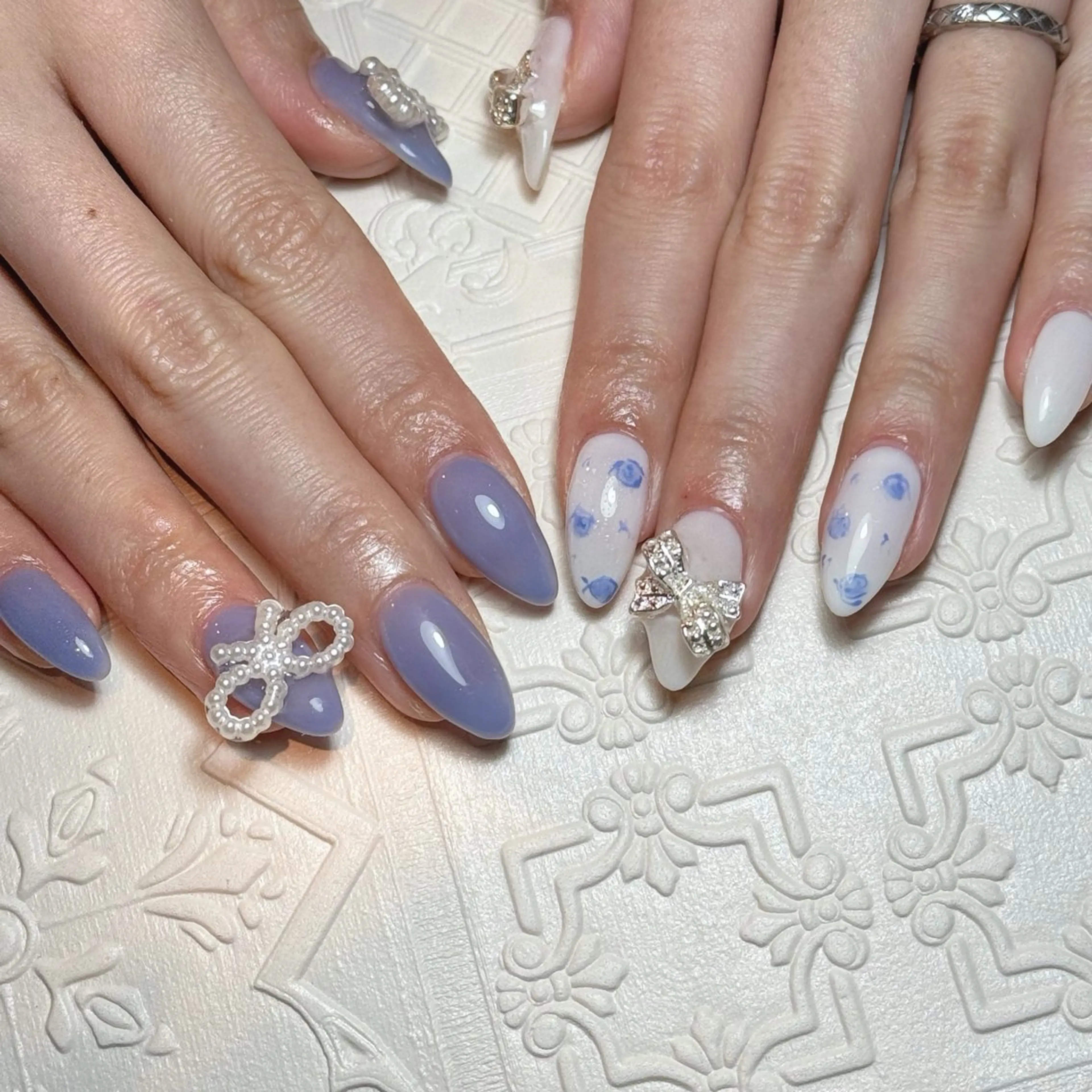 ネイル brodia nails m_riのネイルデザイン