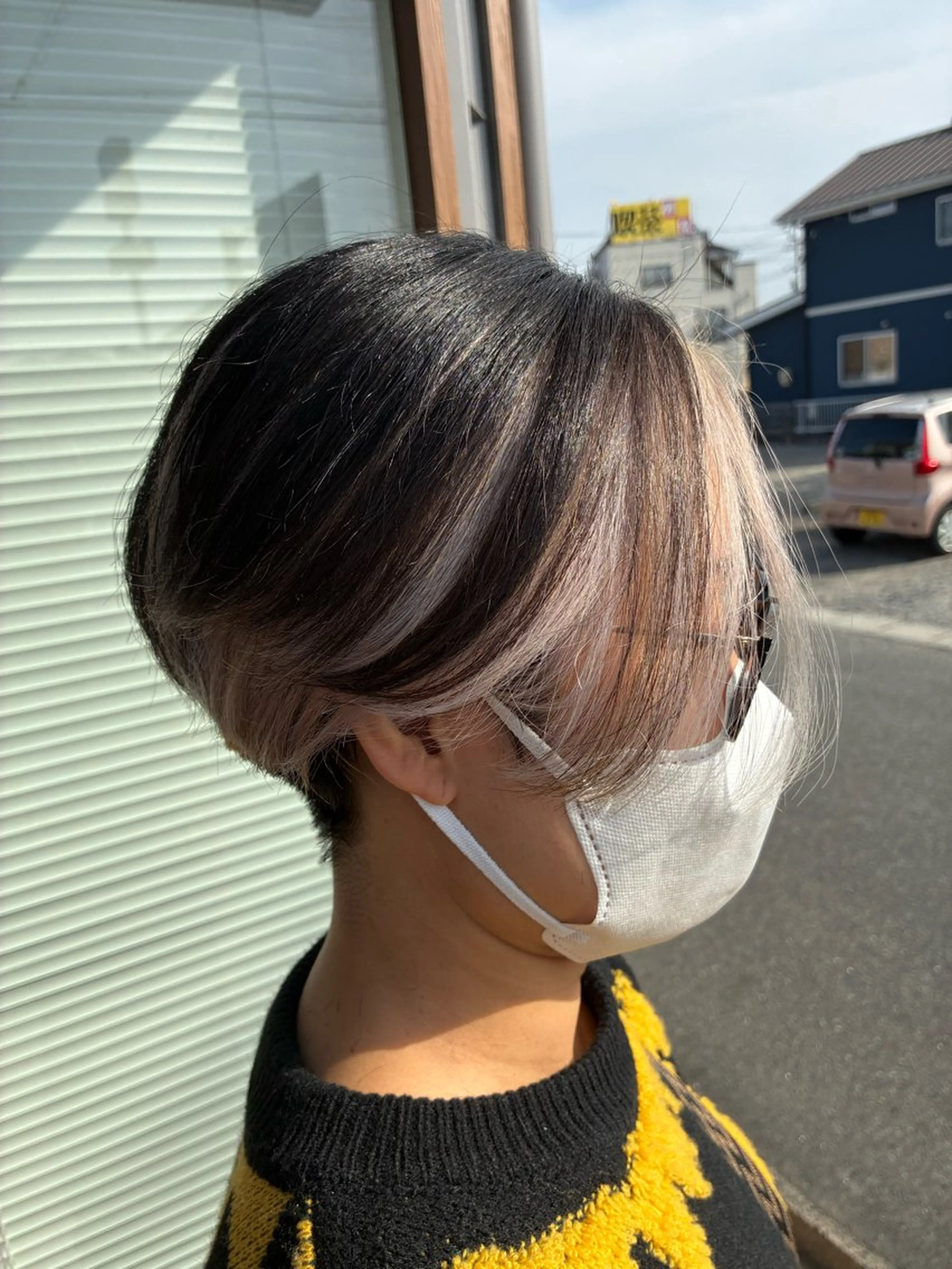 ショート カラー ブリーチ ハイトーンカラー シルバー ホワイトシルバー ⭐️いおり⭐️ ✨透明感カラー✨のヘアスタイル