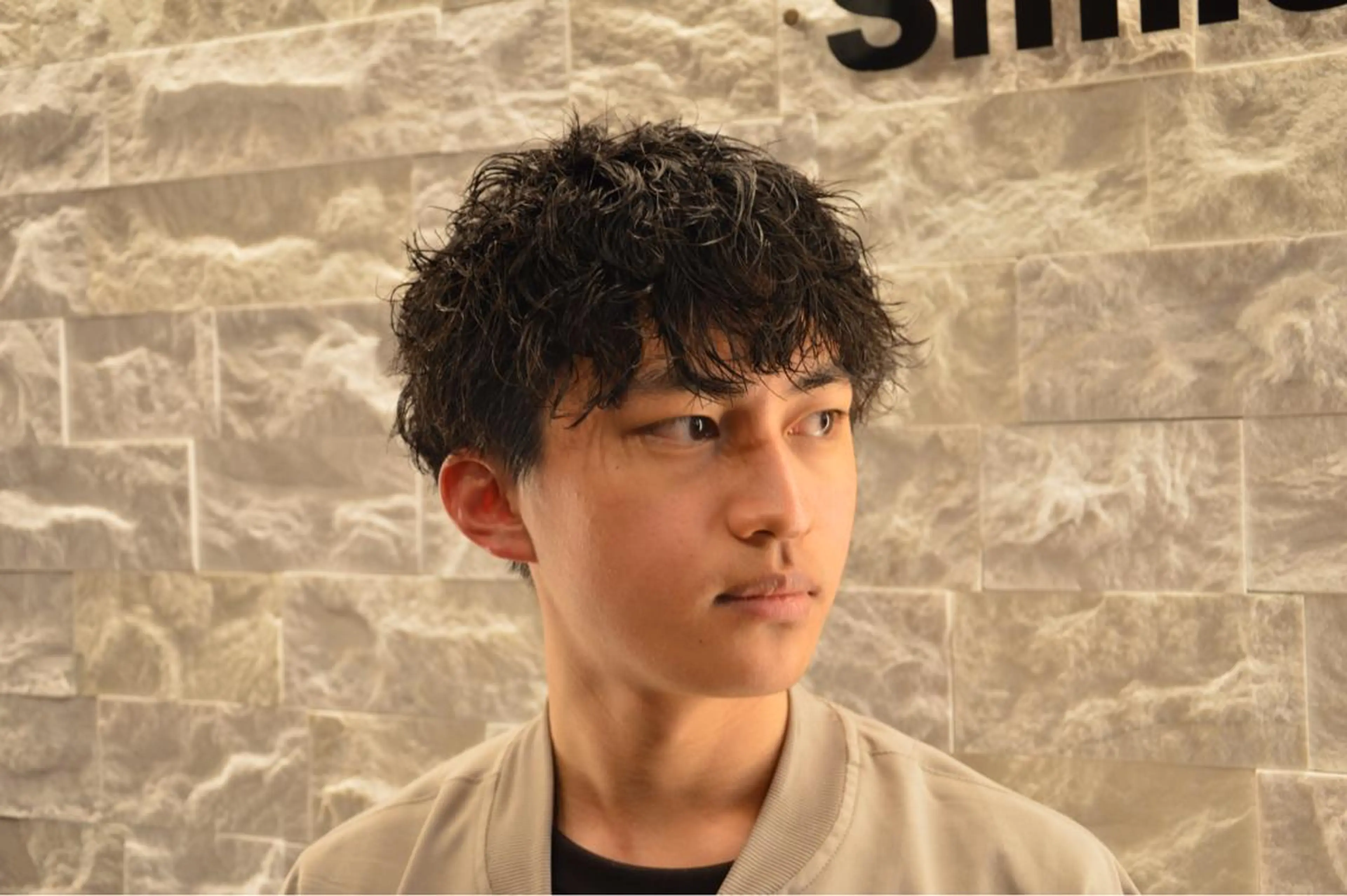 ショート パーマ メンズ 福留 叶太のヘアスタイル