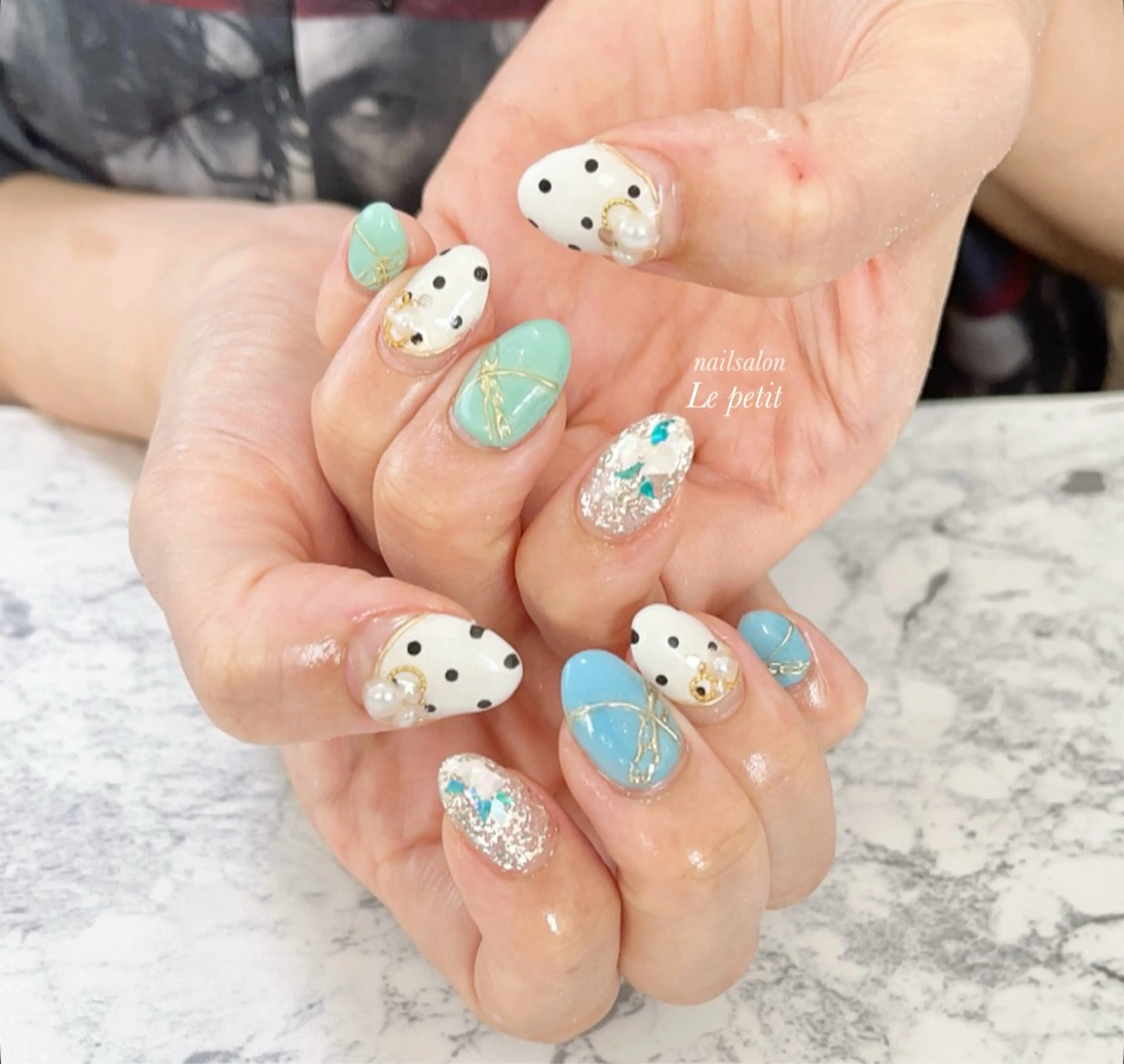 ネイル 石野 広佳のネイルデザイン