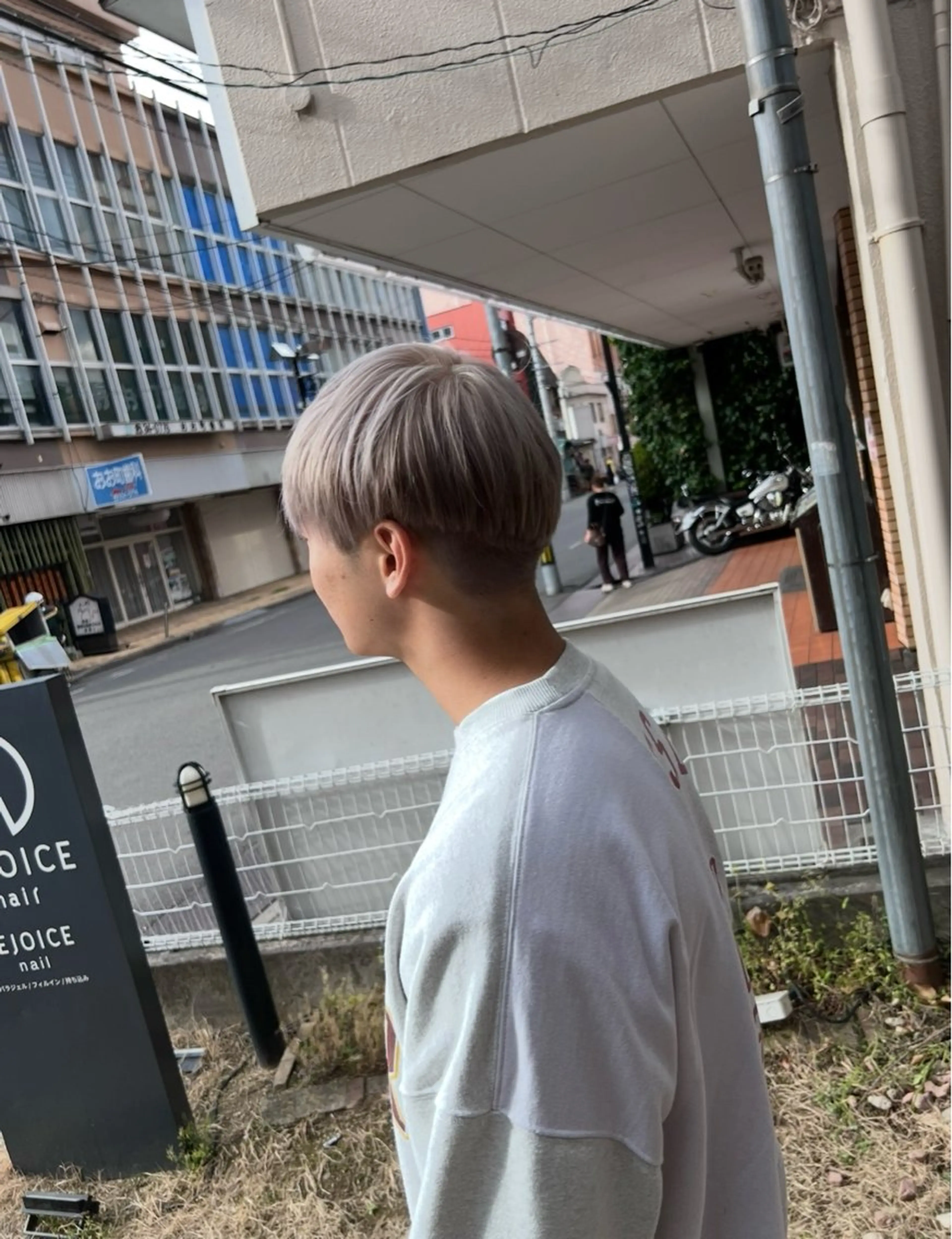カラー メンズ シルバー ホワイトシルバー カット ヘアカラー 郡山メンズ特化 KIZUNAのヘアスタイル