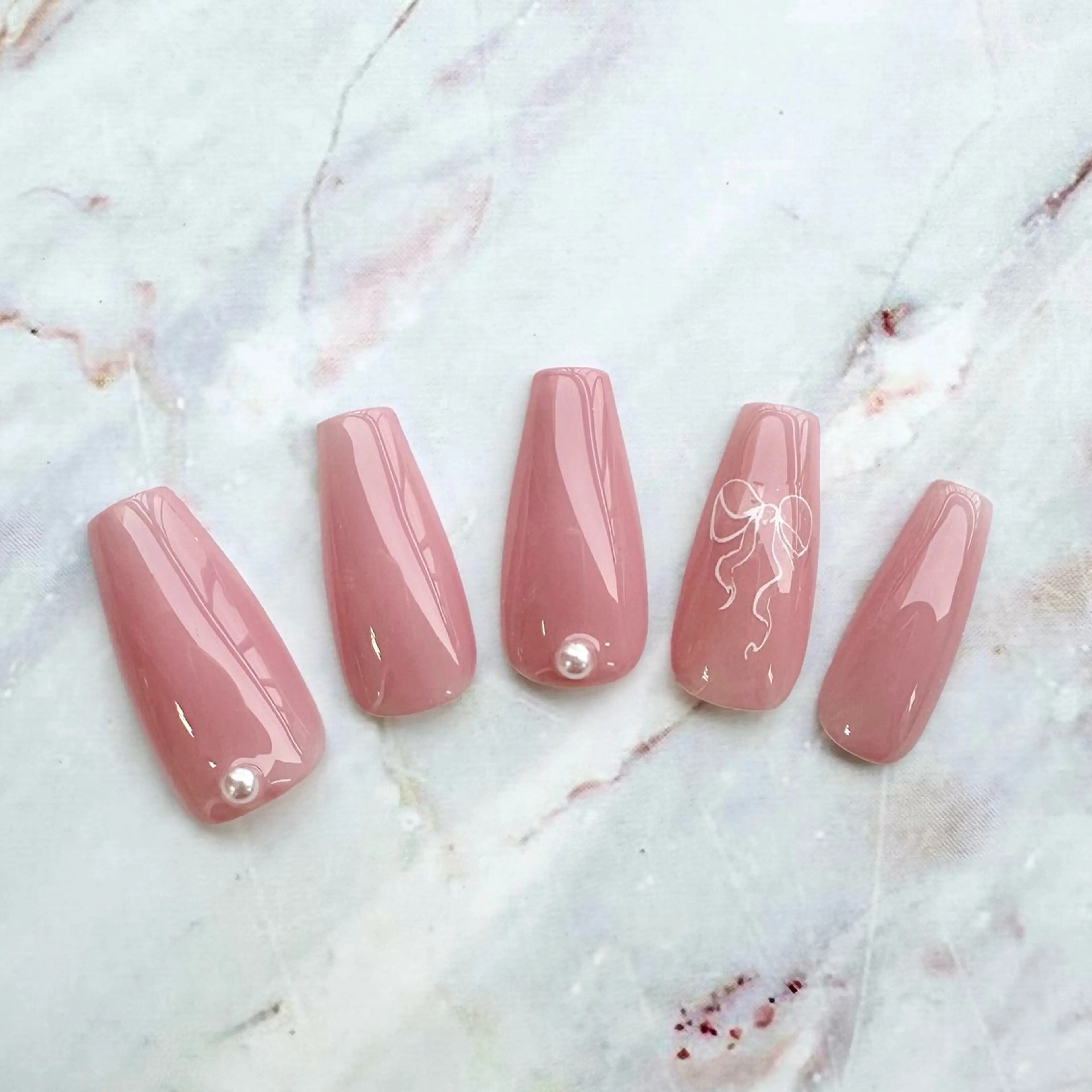 ネイル ハンドネイル ハンドケア ètoile 目黒店のネイルデザイン