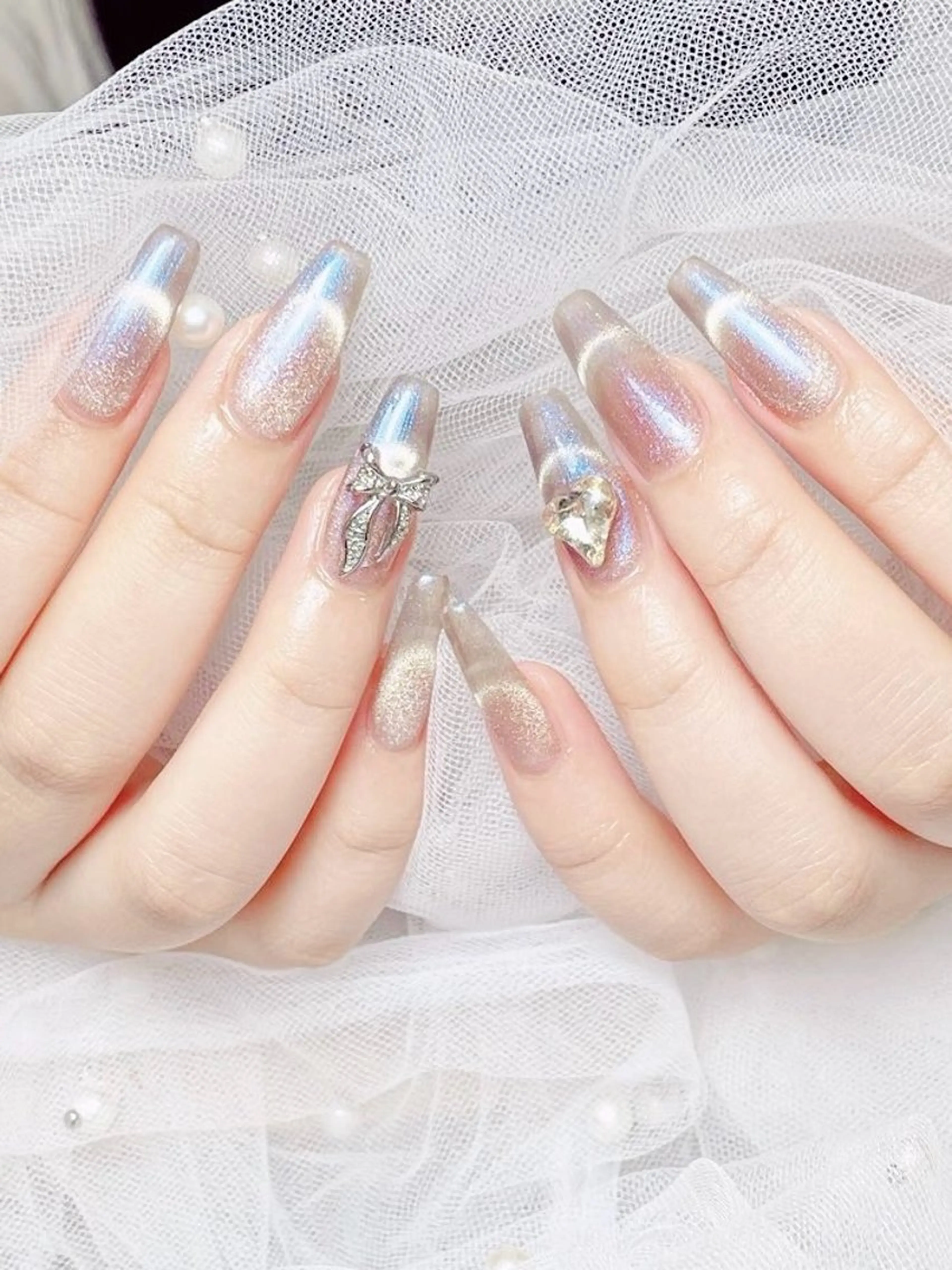 ネイル フレンチネイル ジェルネイル ハート 韓国ネイル マグネットネイル ハンドネイル ネイルサロン lotusのネイルデザイン