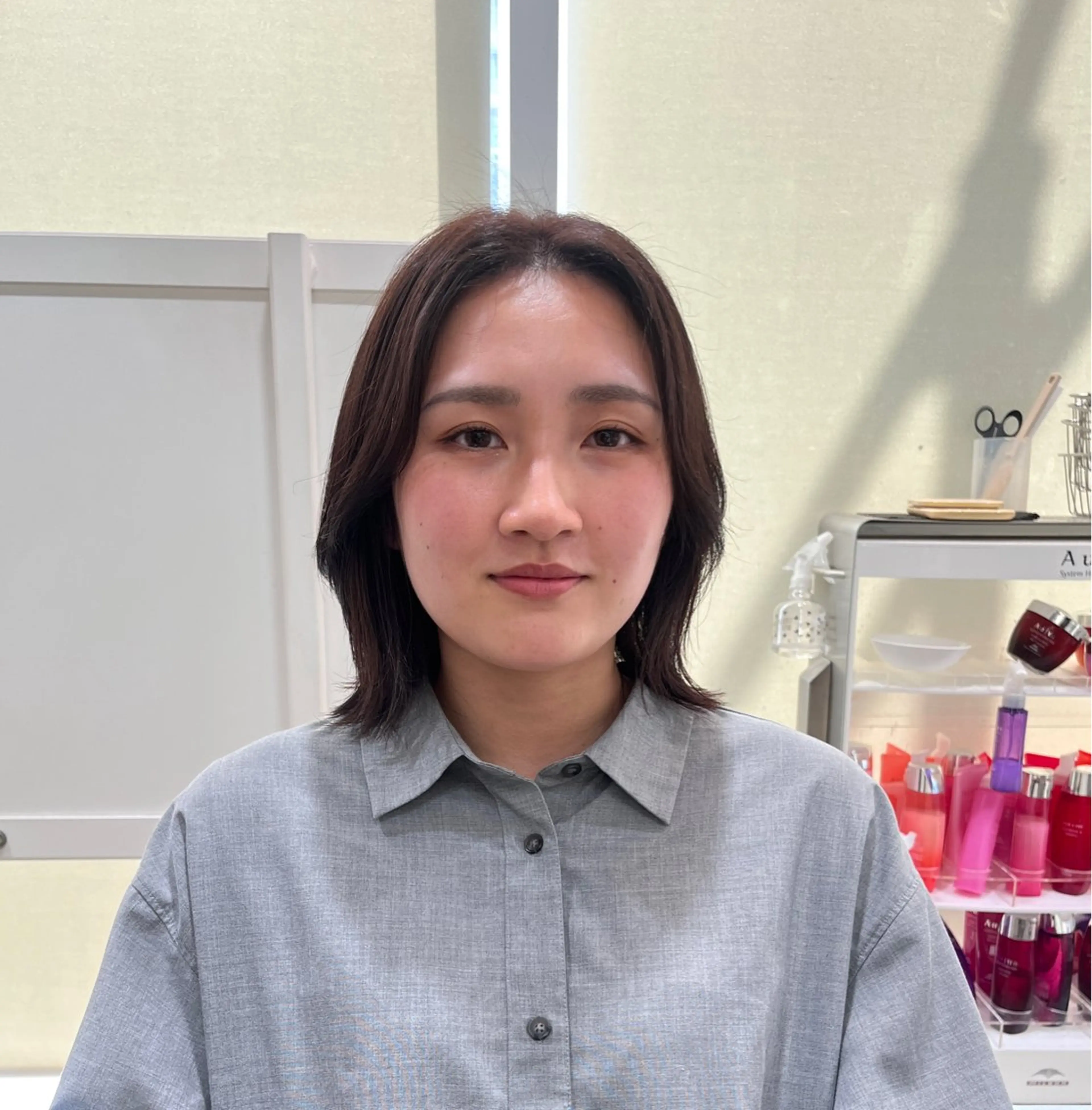 ミディアム カラー カット ヘアカラー トリートメント WiLL梅田店 荒堀 結香のヘアスタイル