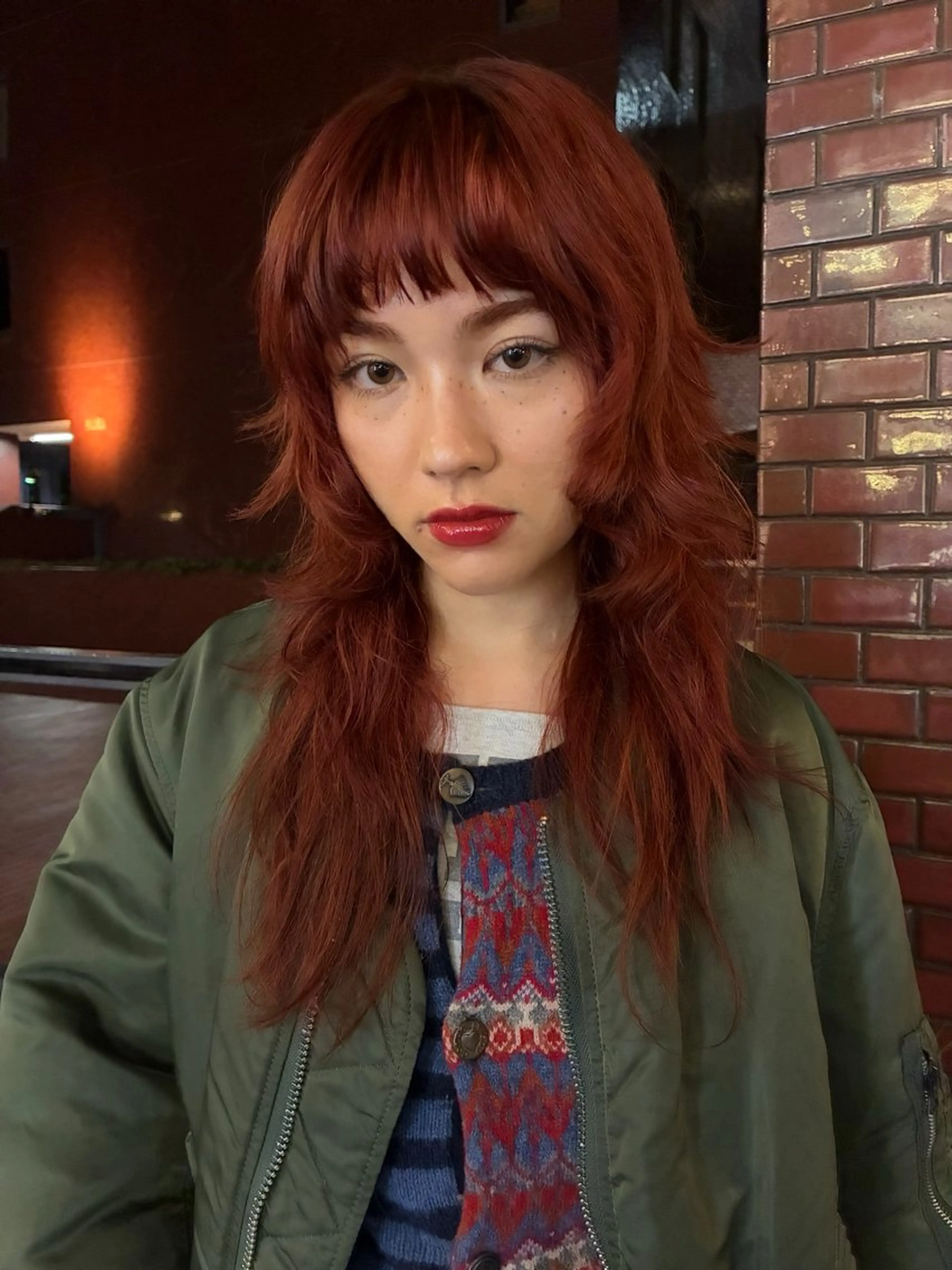 ロング カラー 坂入 美帆のヘアスタイル