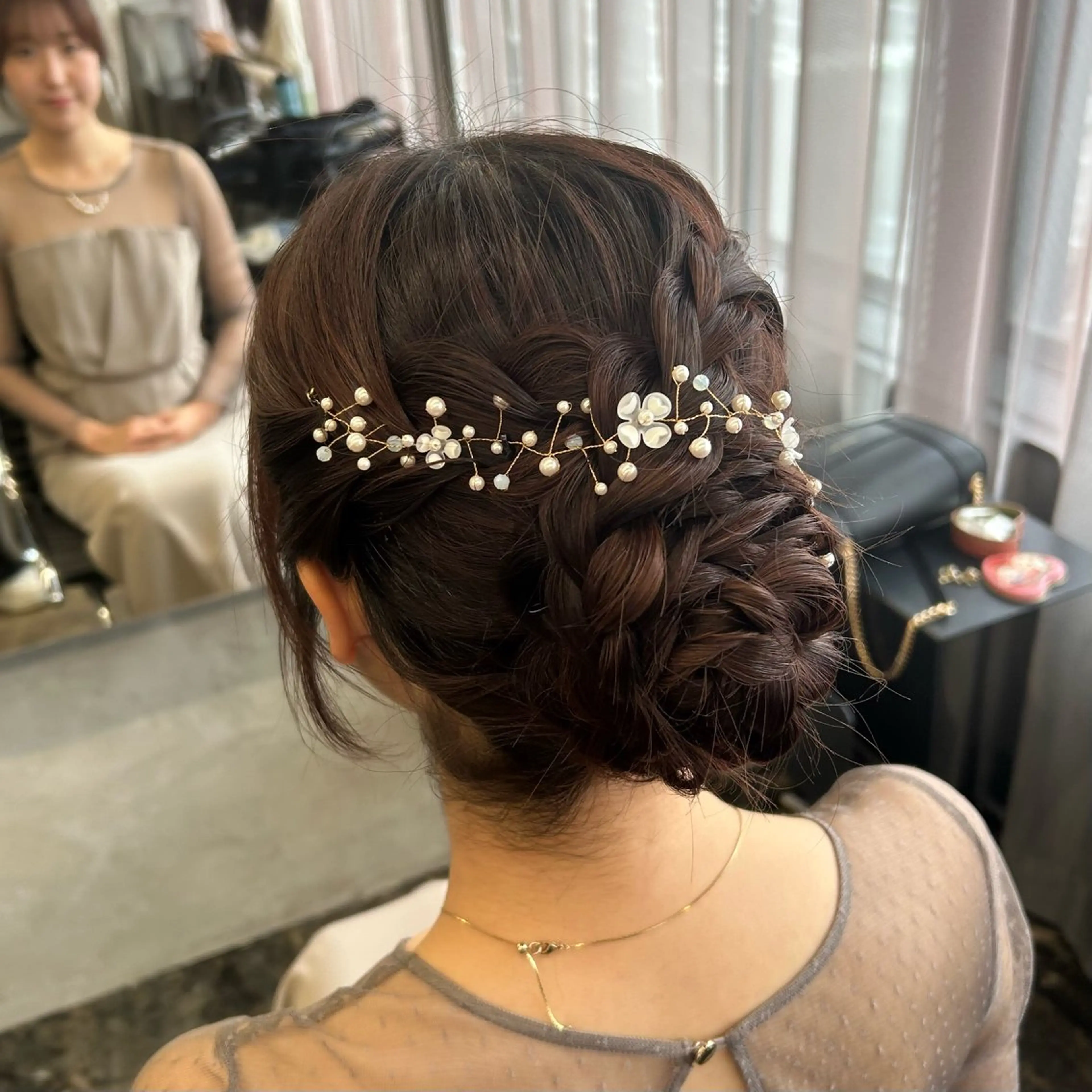 ロング ヘアセット 松川ヒナ｜韓国レイヤ /耳つぼジュエリーのヘアスタイル