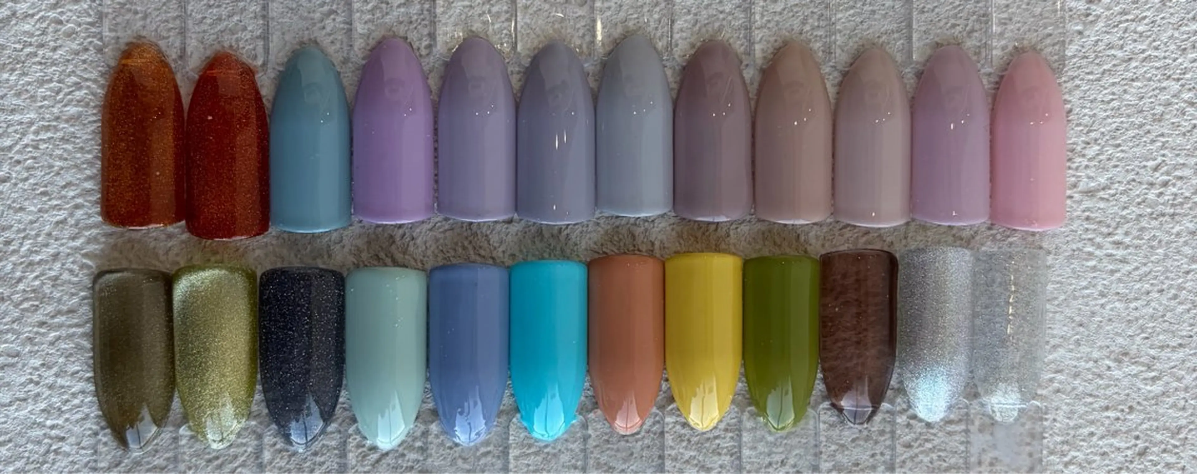 ハンド💅ワンカラー⭐️オフなし✨【10時、12時、14時、16時枠のみ可能】マグネット別途550円の写真