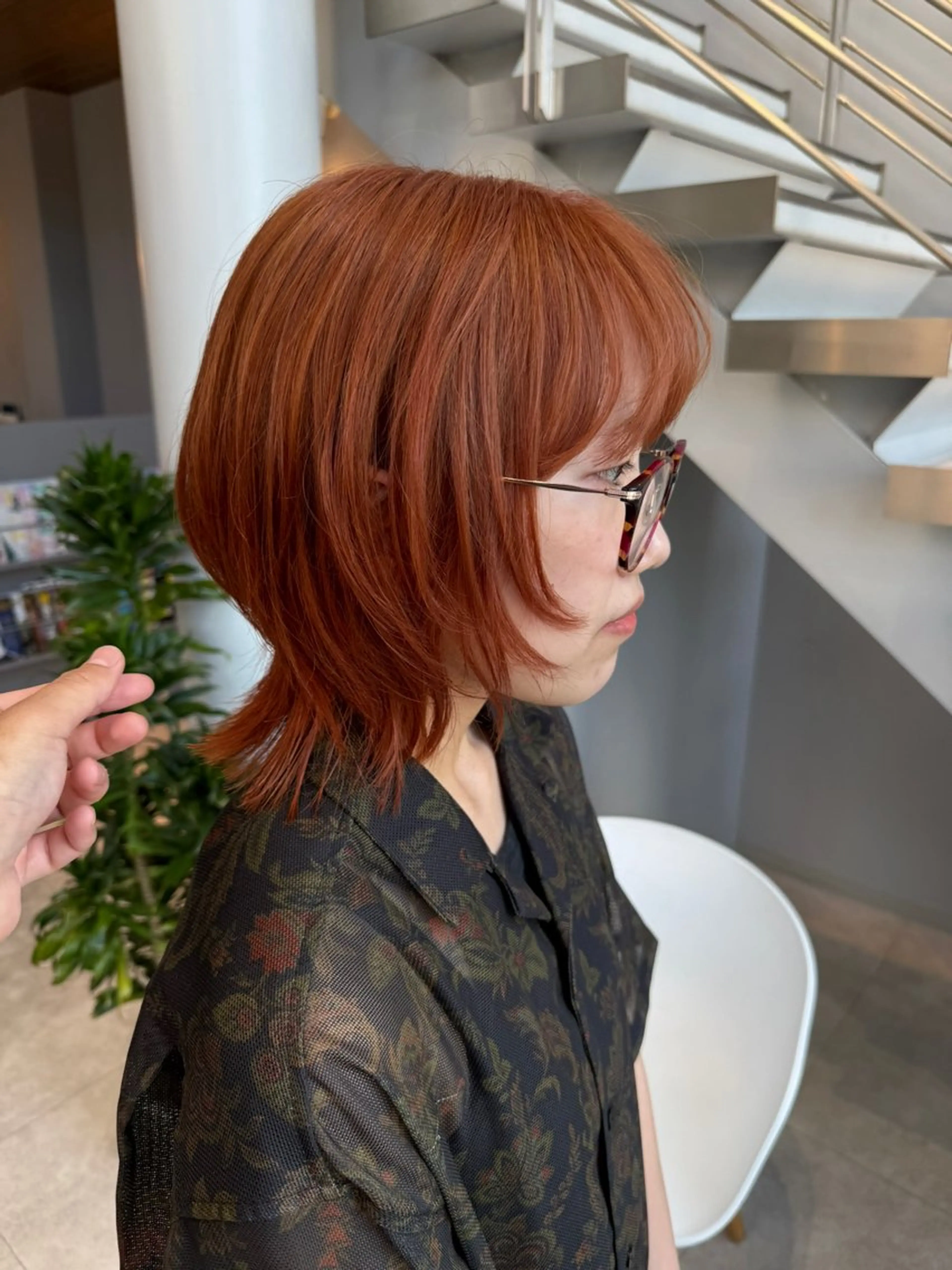 ミディアム カラー ブリーチ オレンジ ウルフカット カット ヘアカラー 石原圭悟 /ショート/艶カラーのヘアスタイル
