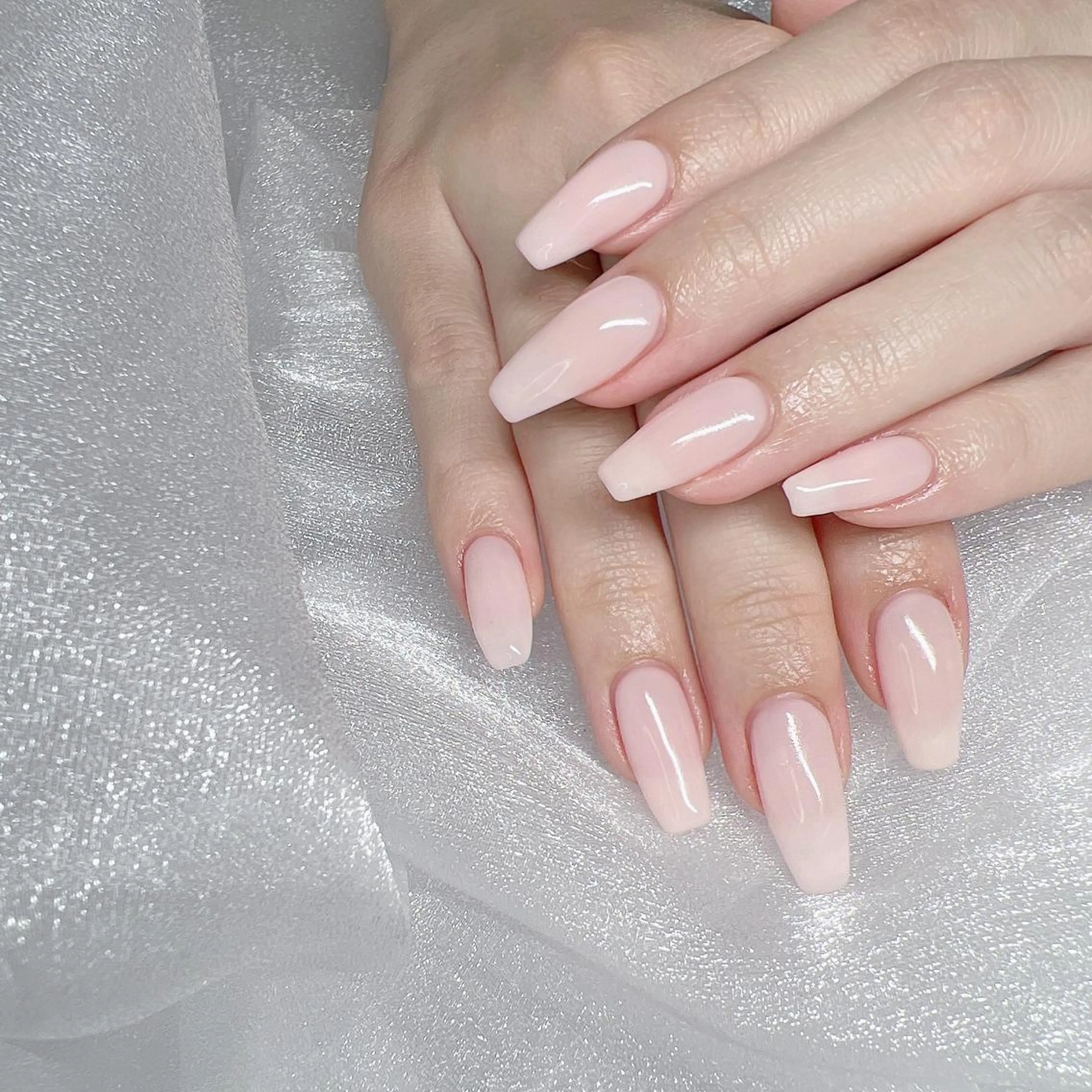 ご新規様♡ワンカラーorラメグラデーション(ソフトジェルオフ込料金)マグネット+1000円✨️お爪に優しい施術🤍の写真