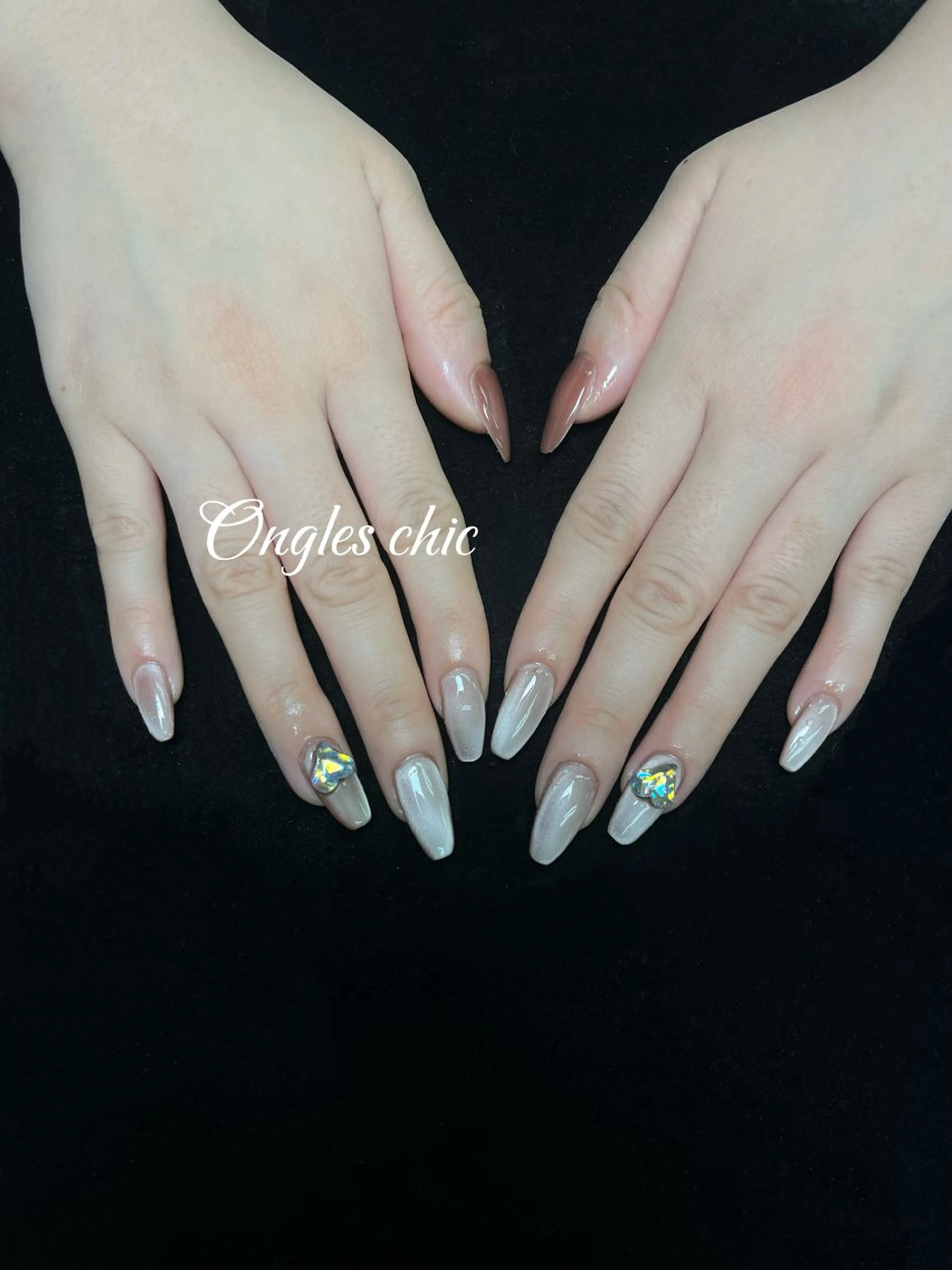 ネイル ハンドネイル ongles chicのネイルデザイン