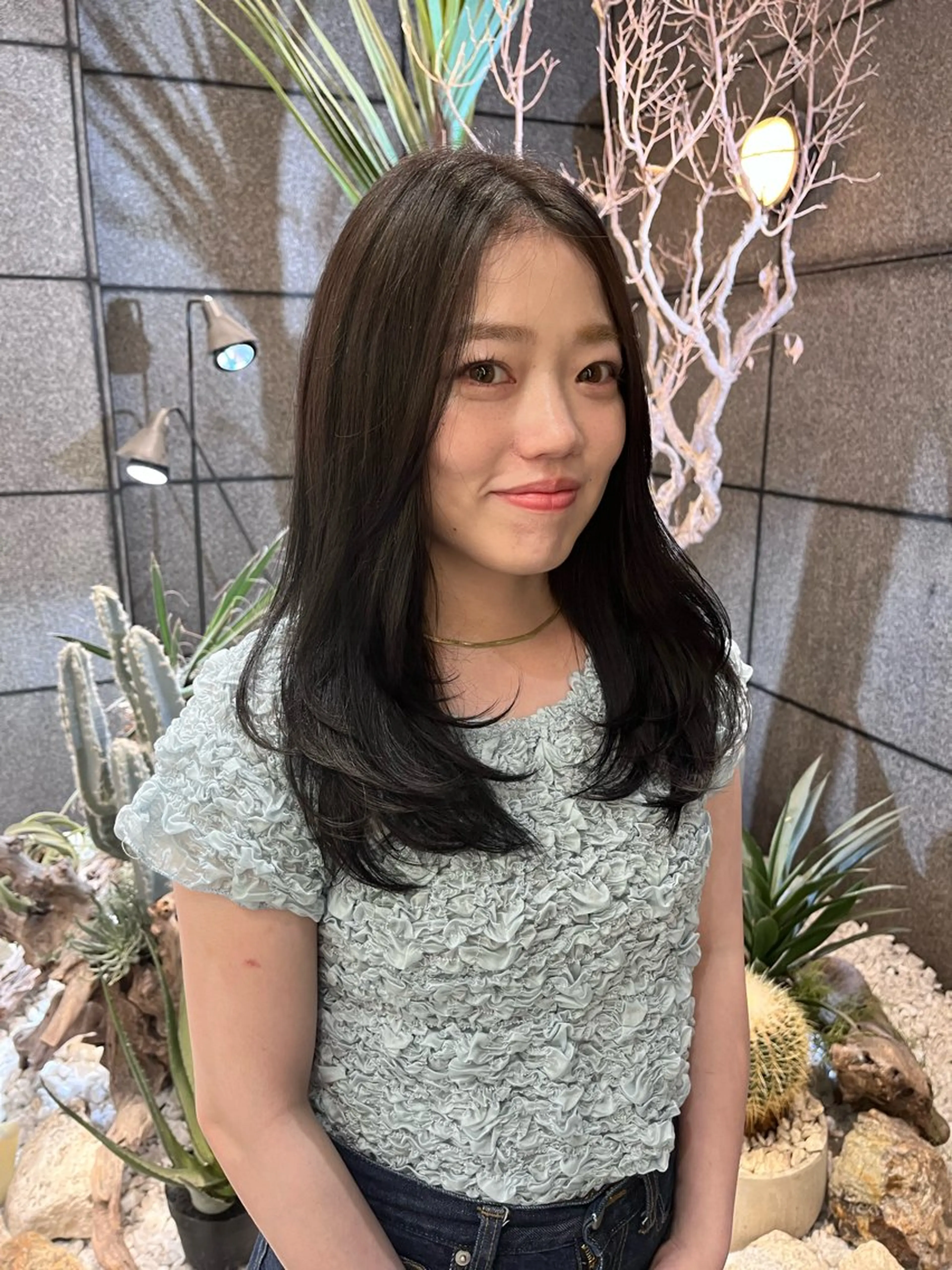 セミロング カラー ∴Sanae. ∴ トータルビューティーのマツエク・マツパデザイン