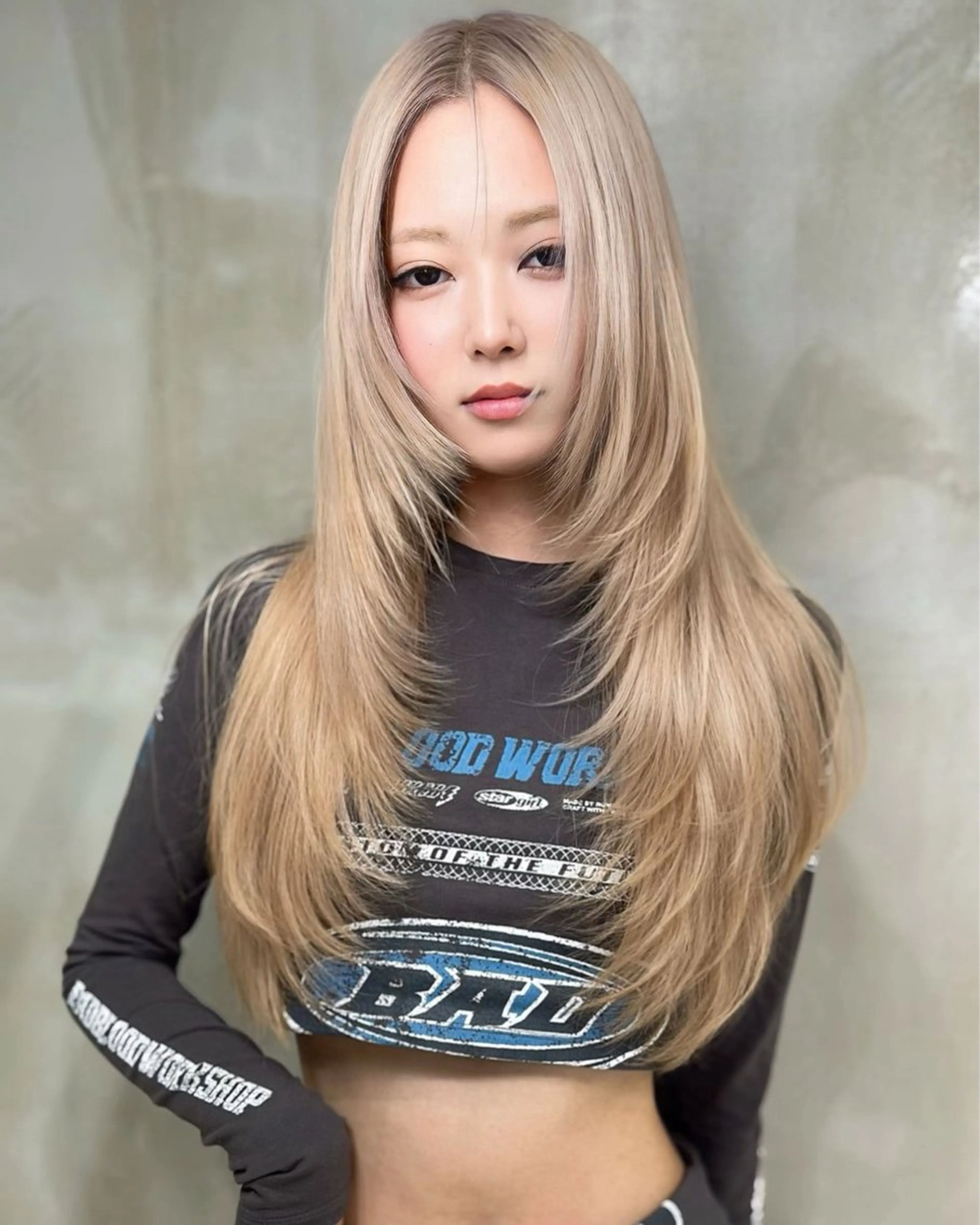 【上品ハイトーン💎✨🤍】レイヤーカット×ブリーチありWカラー×クイックトリートメント💎✨🤍の写真