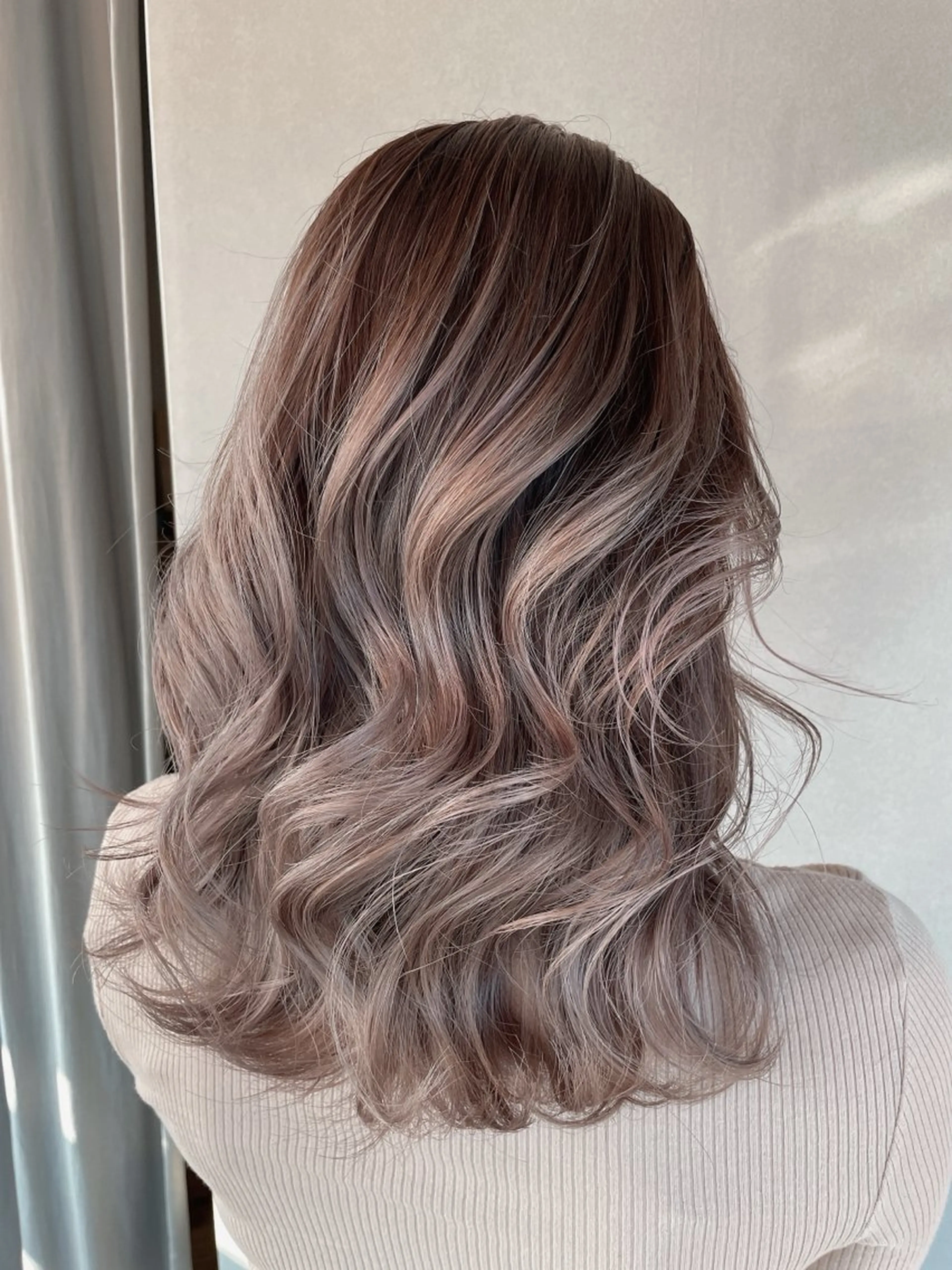 ロング ヘアカラー 下林 雅明のヘアスタイル