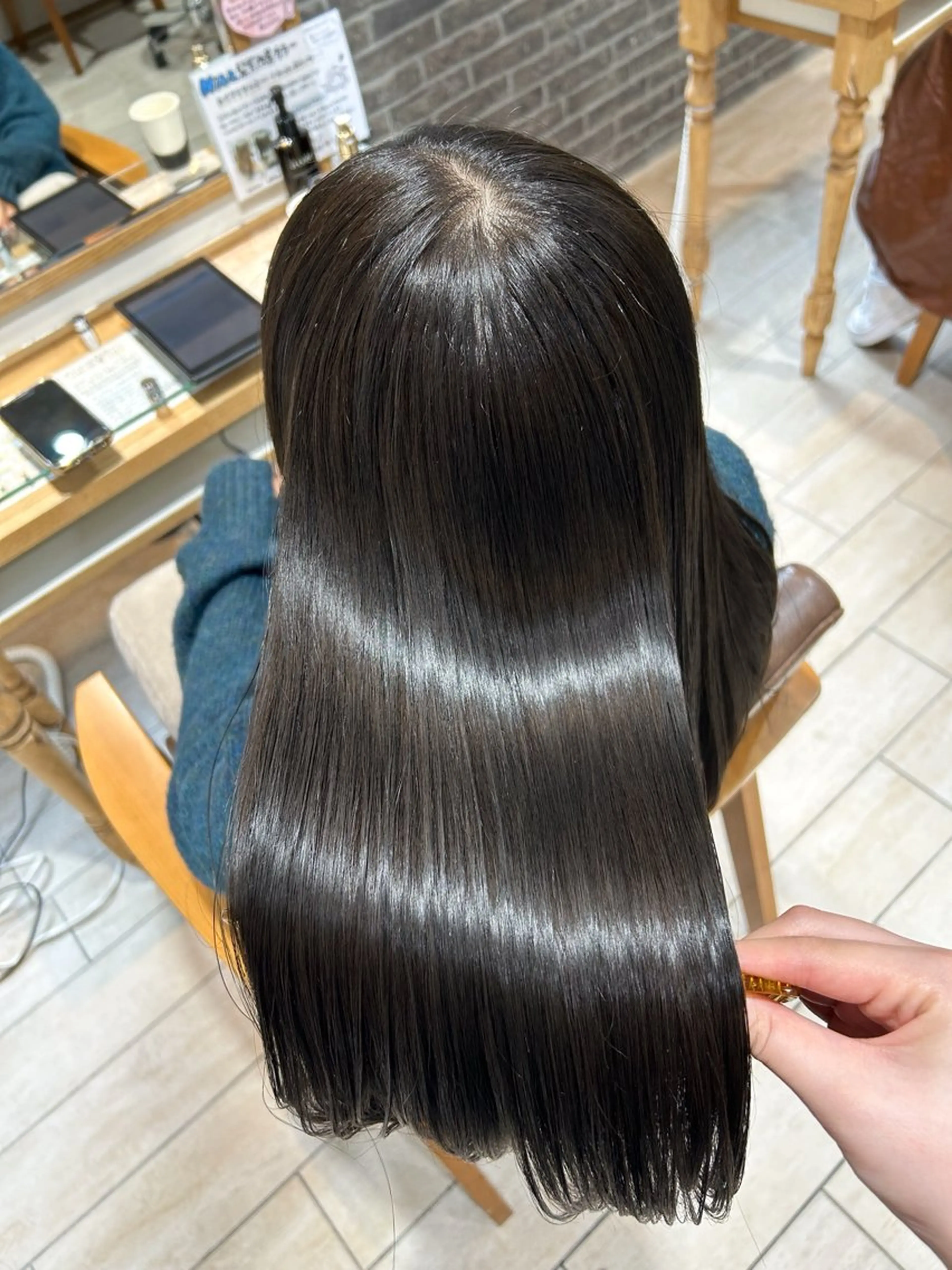 セミロング カラー Ami 🕊‎✨のヘアスタイル