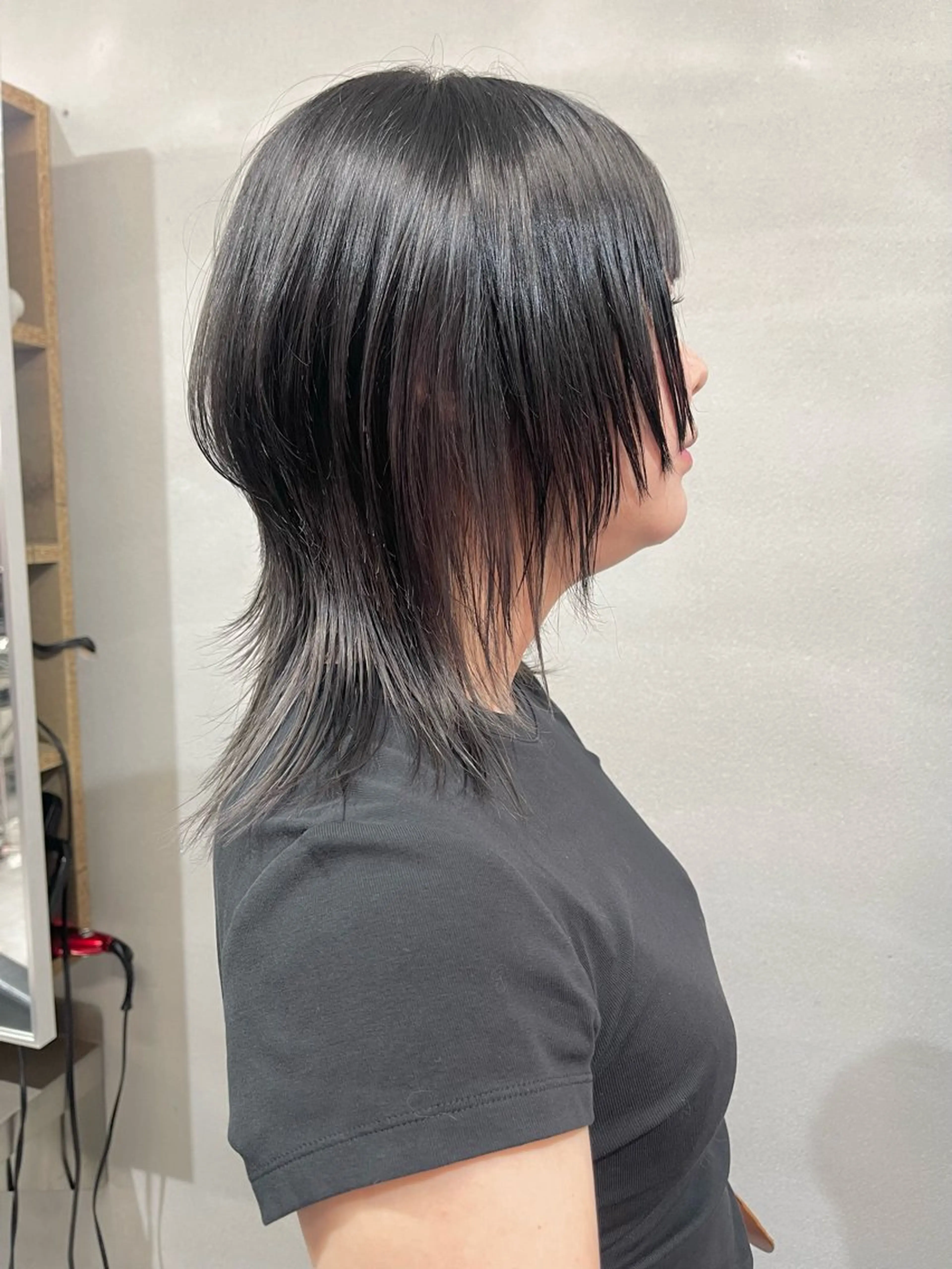 ミディアム レイヤーカット ウルフカット ウルフレイヤー カット ヘアカラー 柏 ウルフ/レイヤー 田中佐和🐺のヘアスタイル