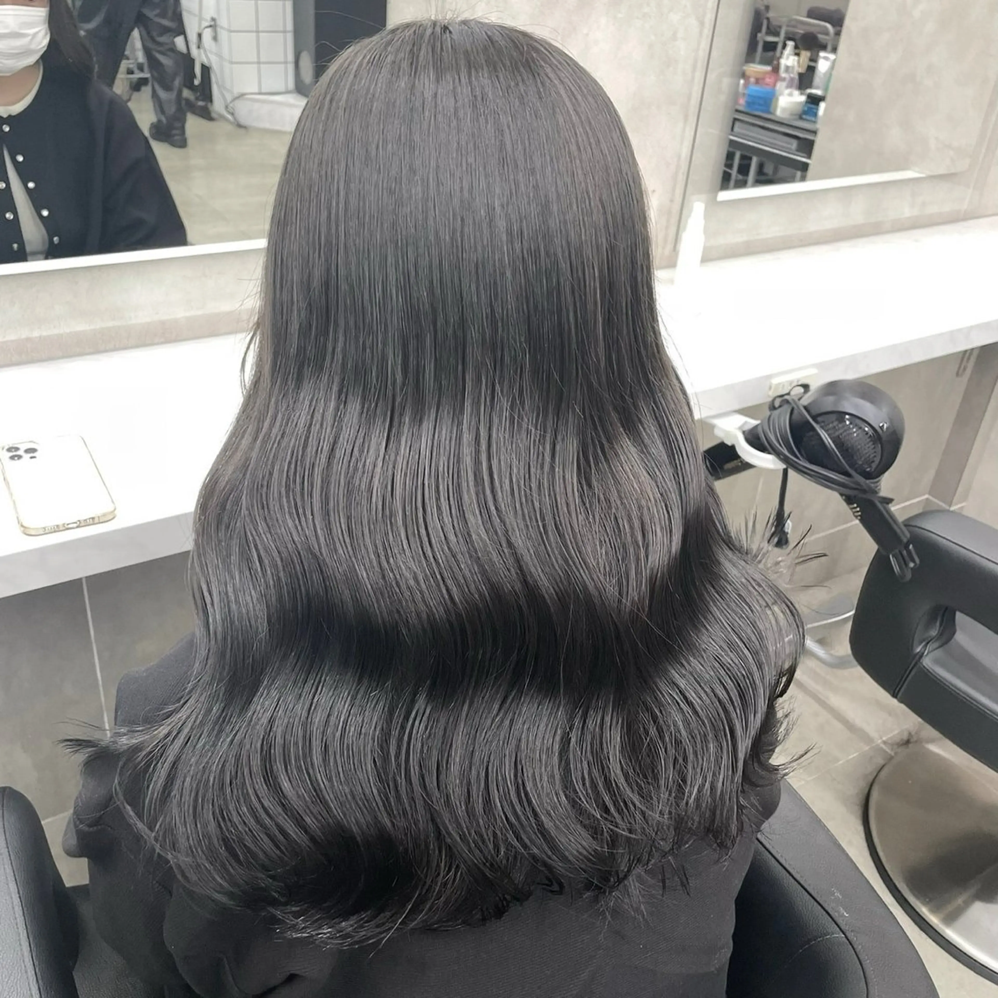 ロング カラー ヘアカラー トリートメント ヘッドスパ ヘアセット 🦋色落ち綺麗カラー メンズYUZU🦋‪のヘアスタイル
