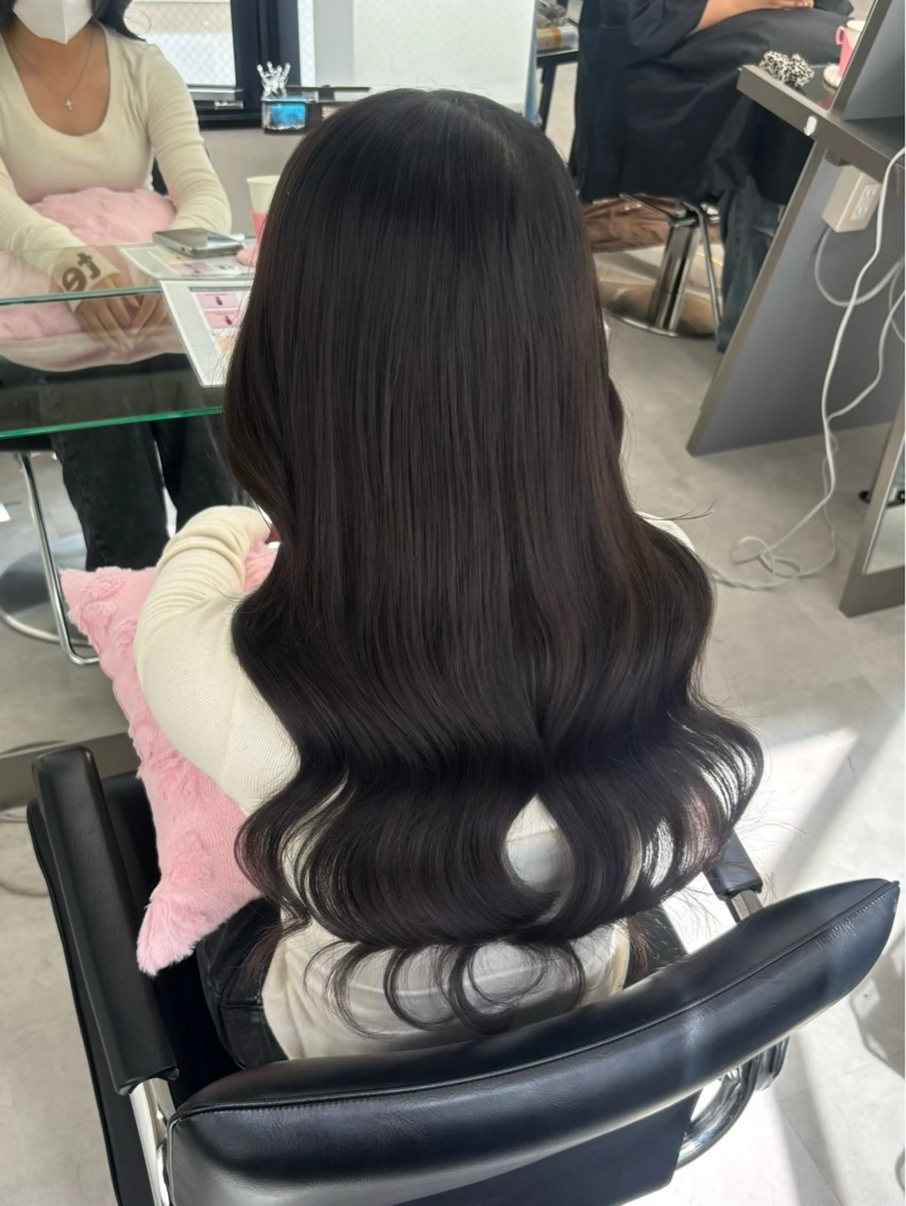 ロング カラー ヘアアレンジ メンズ カット ヘアカラー トリートメント エクステ ヘアセット 羽エク指名No1✨️ シールエク🌙しぇるのヘアスタイル