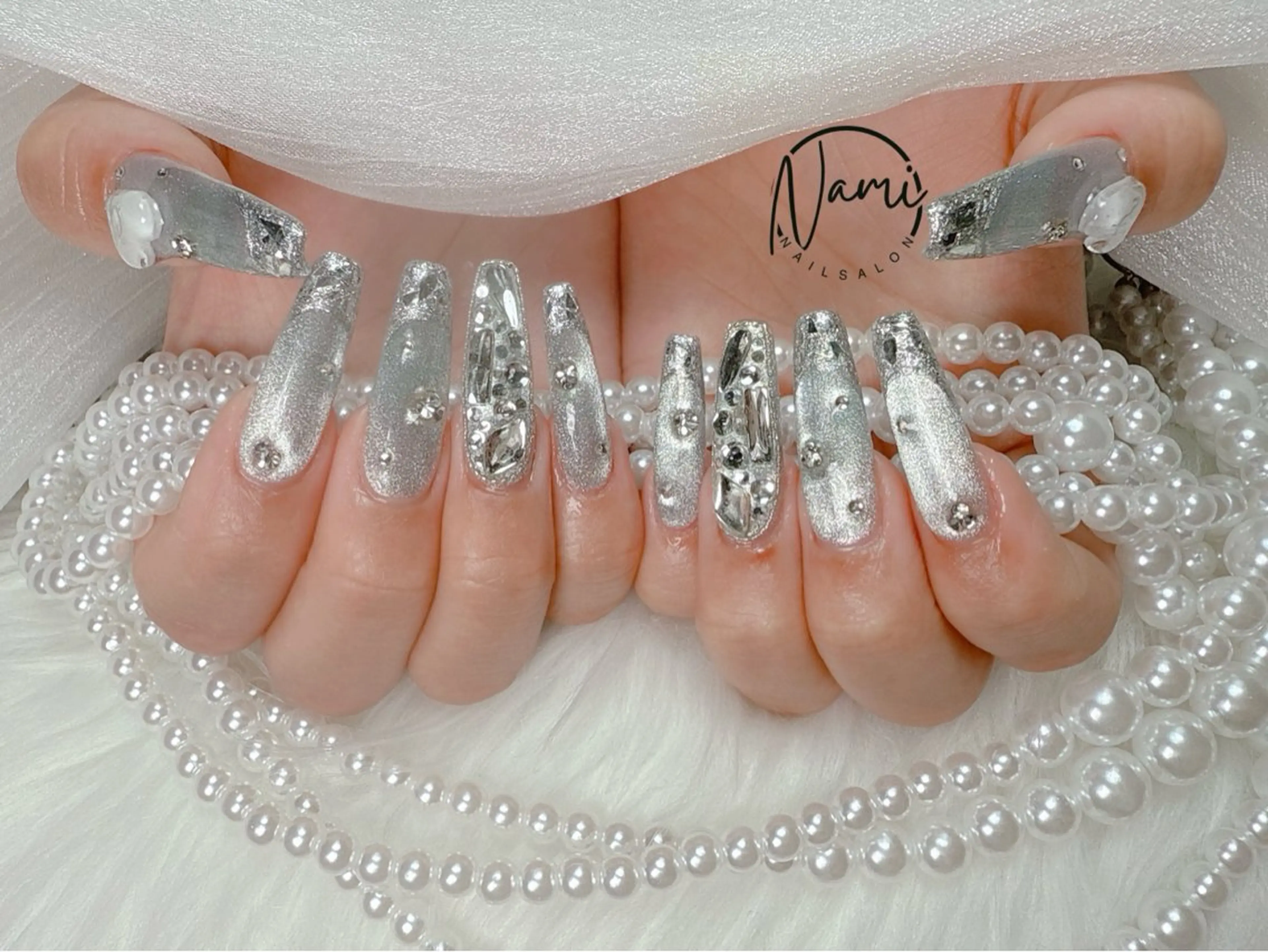 ネイル 長さ出し ガーリー 韓国ネイル ロングネイル 持ち込み ハンドネイル Nami nail salonのネイルデザイン