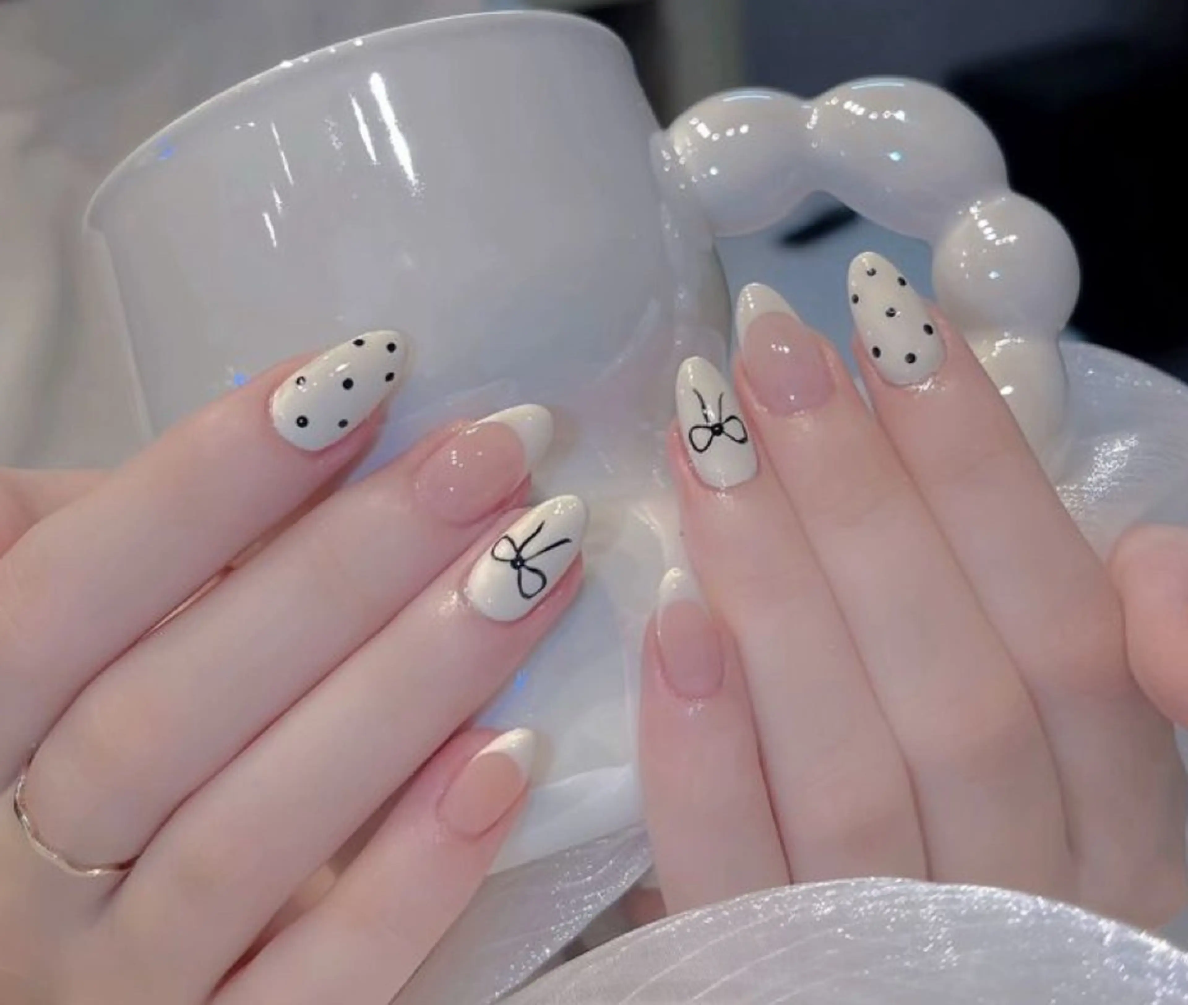 ネイル 韓国ネイル 持ち込み ニュアンスネイル ネイルチップ ハンドネイル Tini ANA.CHUOのネイルデザイン