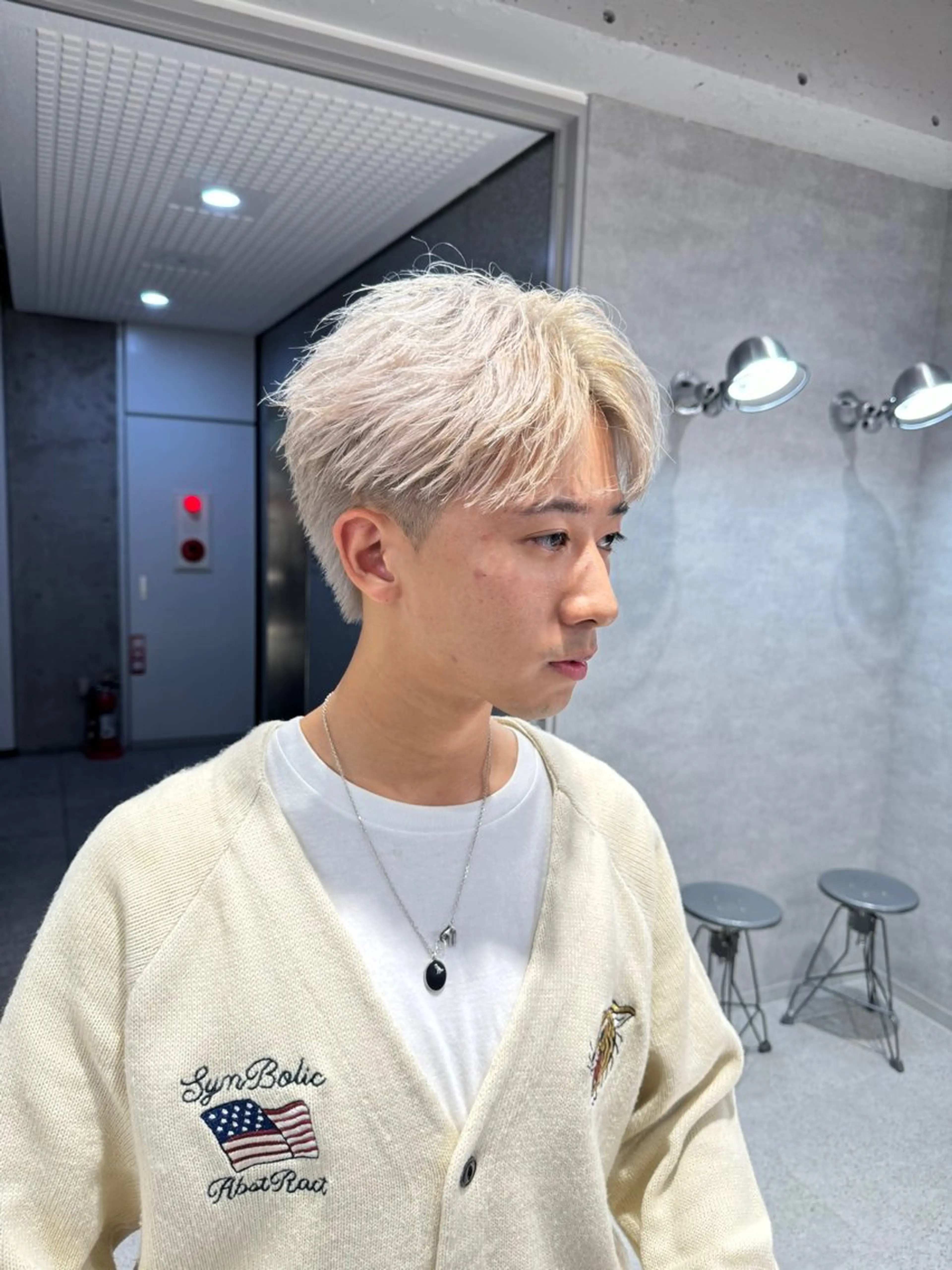 カラー メンズ メンズブリーチ ブリーチ ❤️‍🔥メンズ専門 mamu❤️‍🔥のヘアスタイル