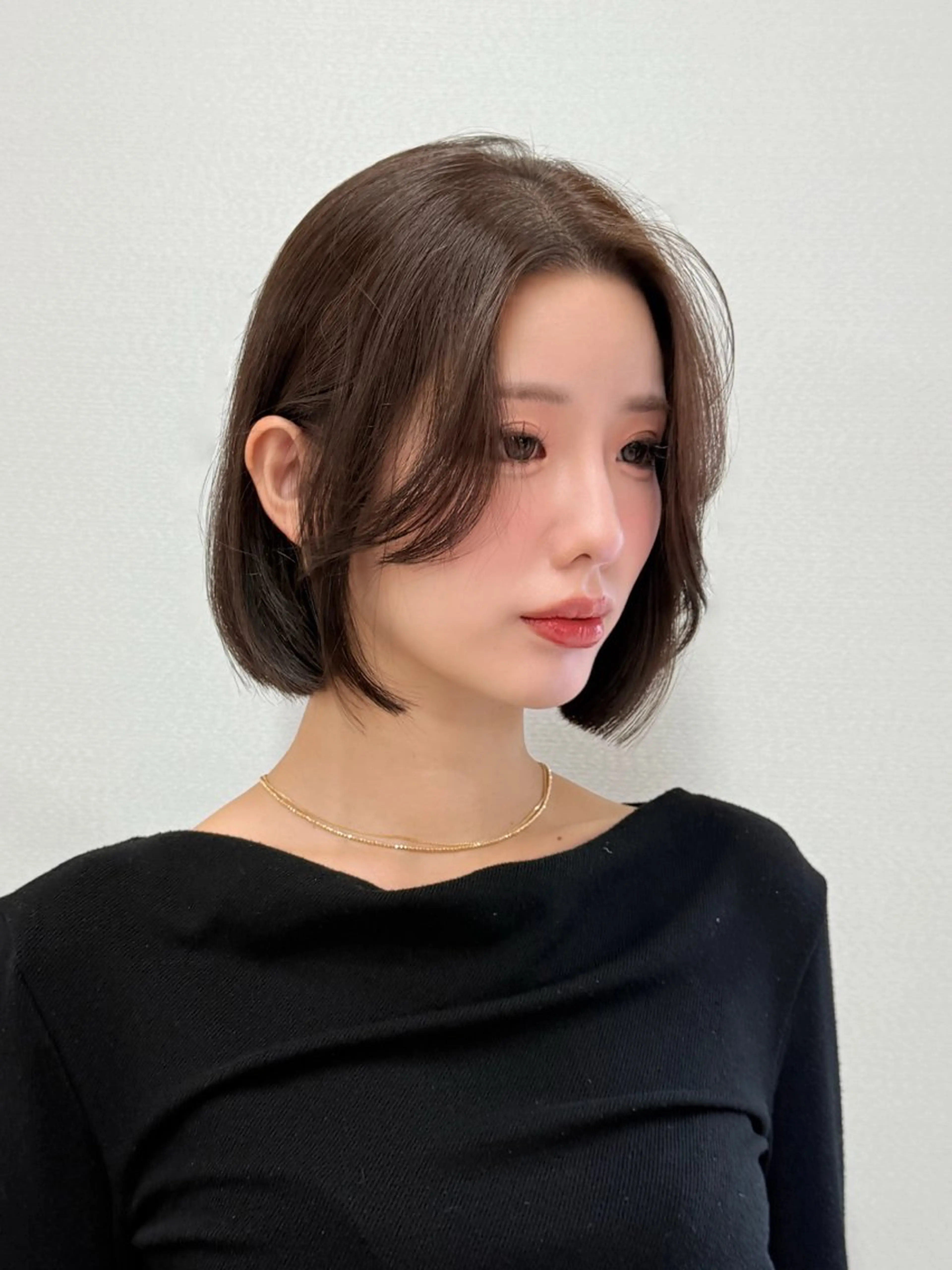 ショート カラー 木元 瑛✂︎ボブのヘアスタイル