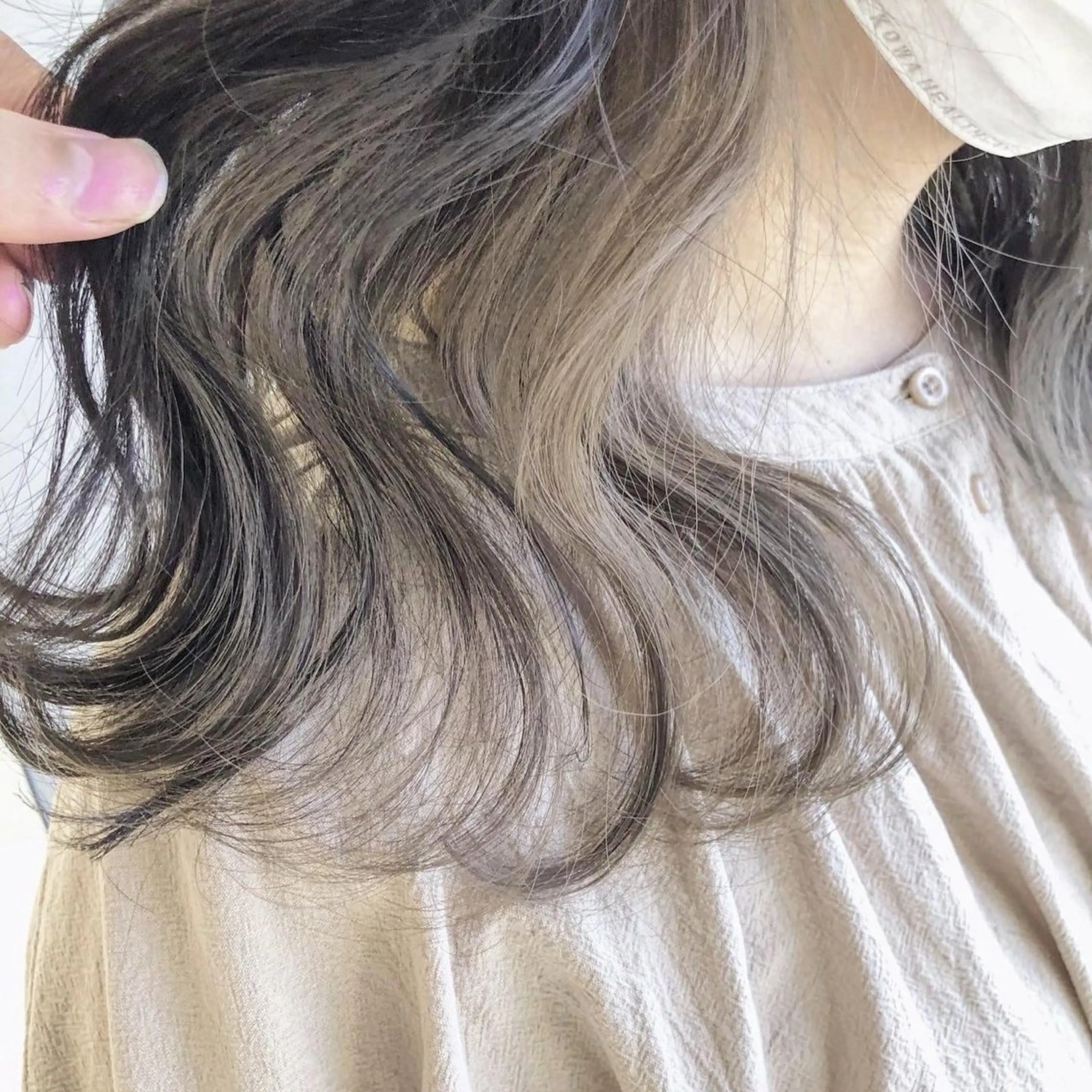 ミディアム カラー ヘアカラー Gisel エリナのヘアスタイル