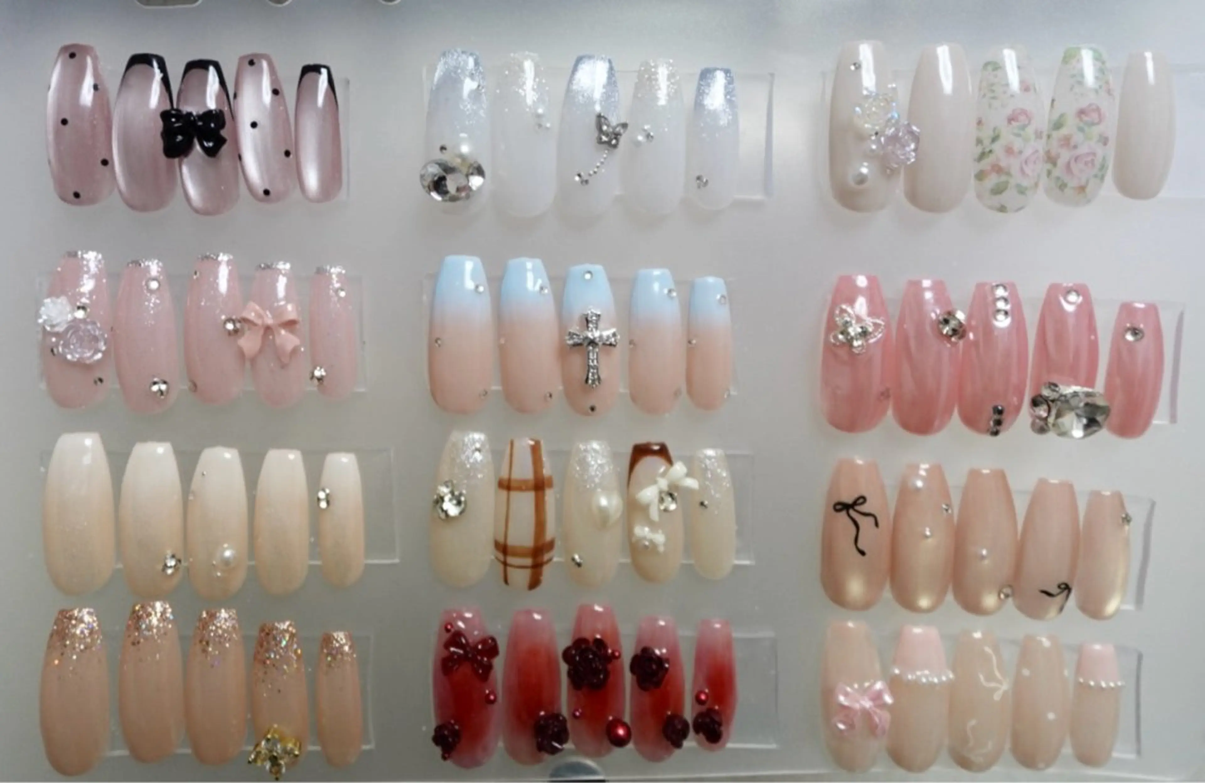 ネイル mii 🦋 【梅田・中崎町】のネイルデザイン