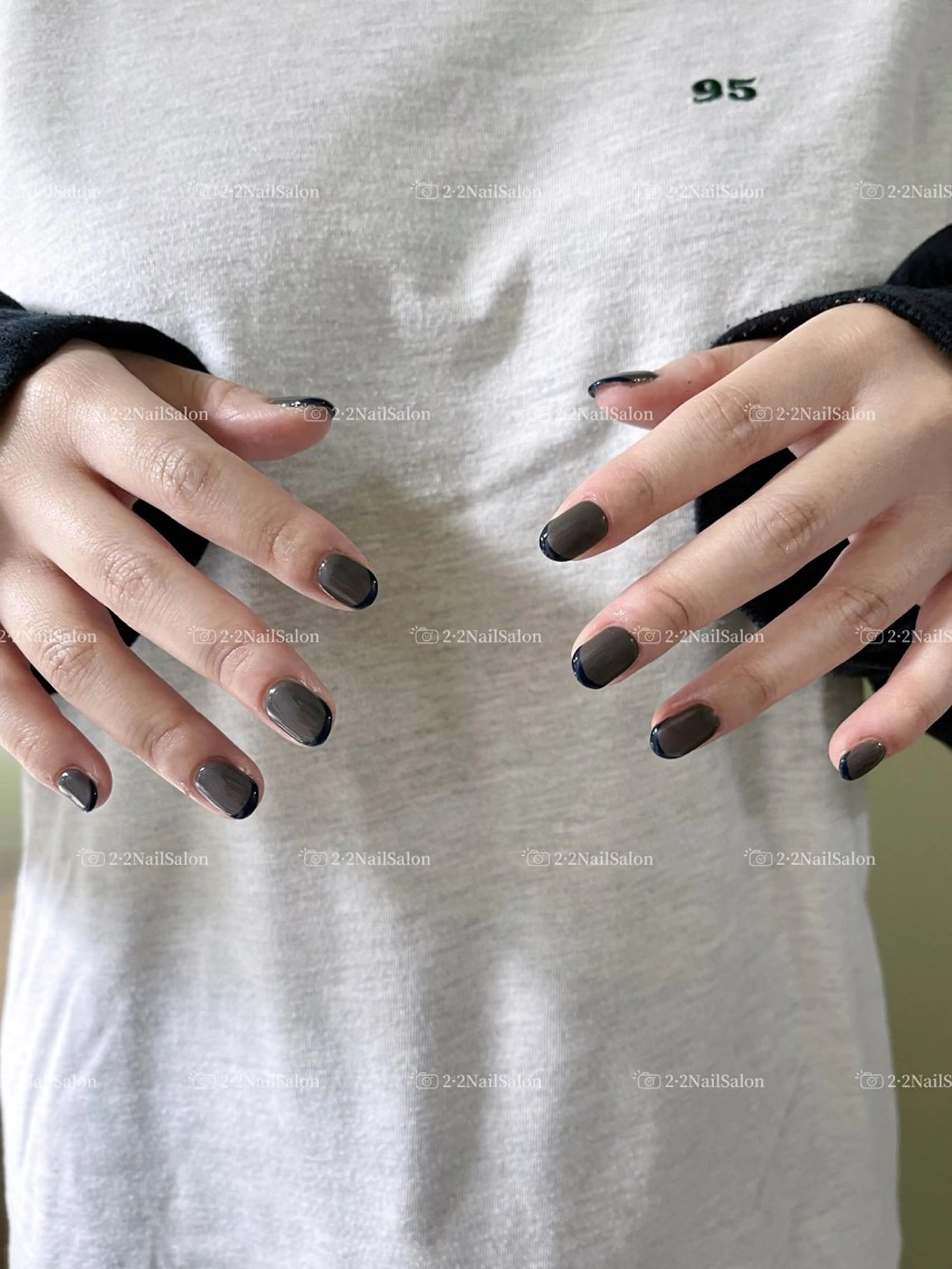 ネイル ハンドネイル 🦋y y Nail 🤍のネイルデザイン