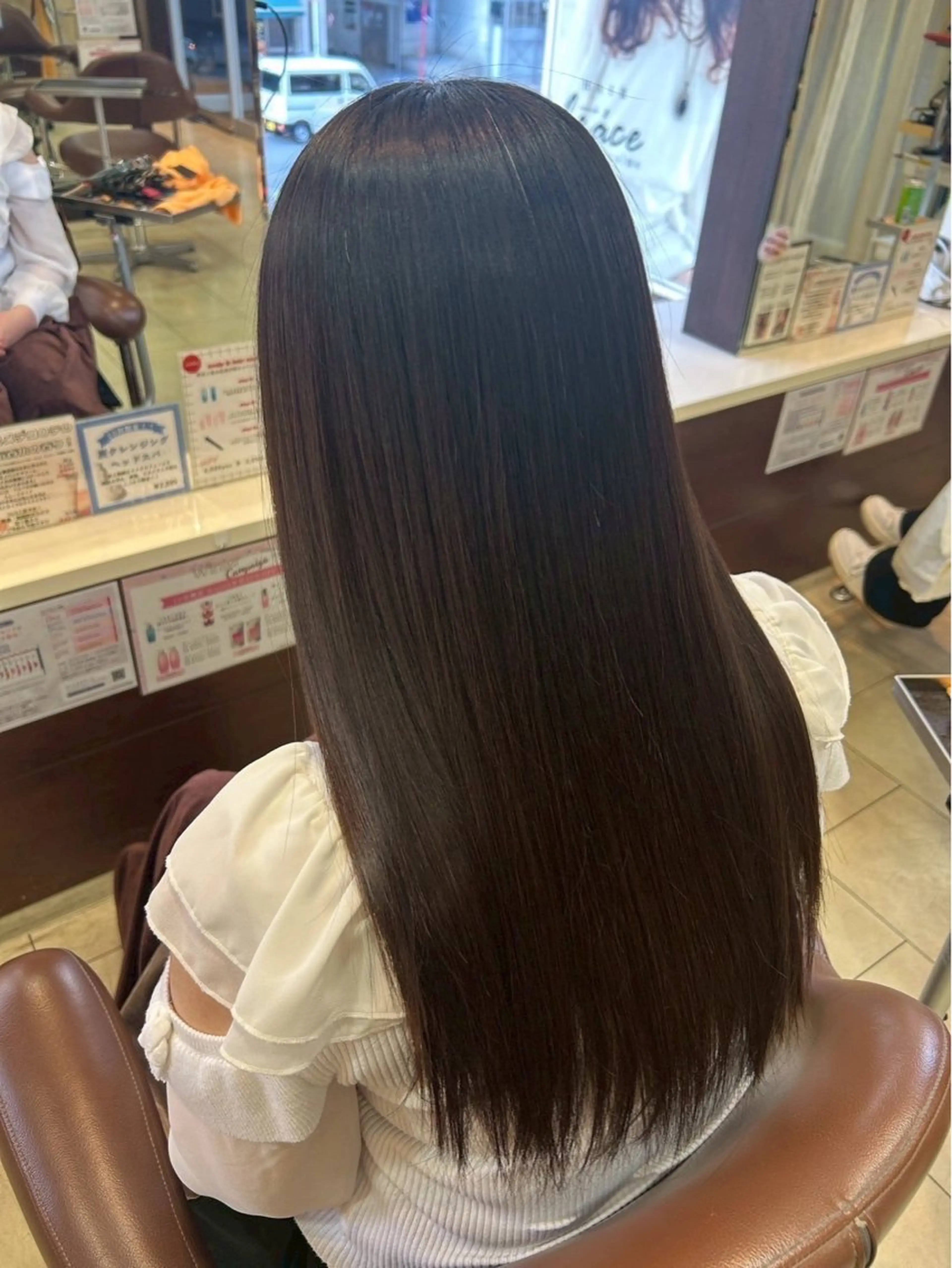ロング ヘアカラー トリートメント brace 小笹花純のヘアスタイル