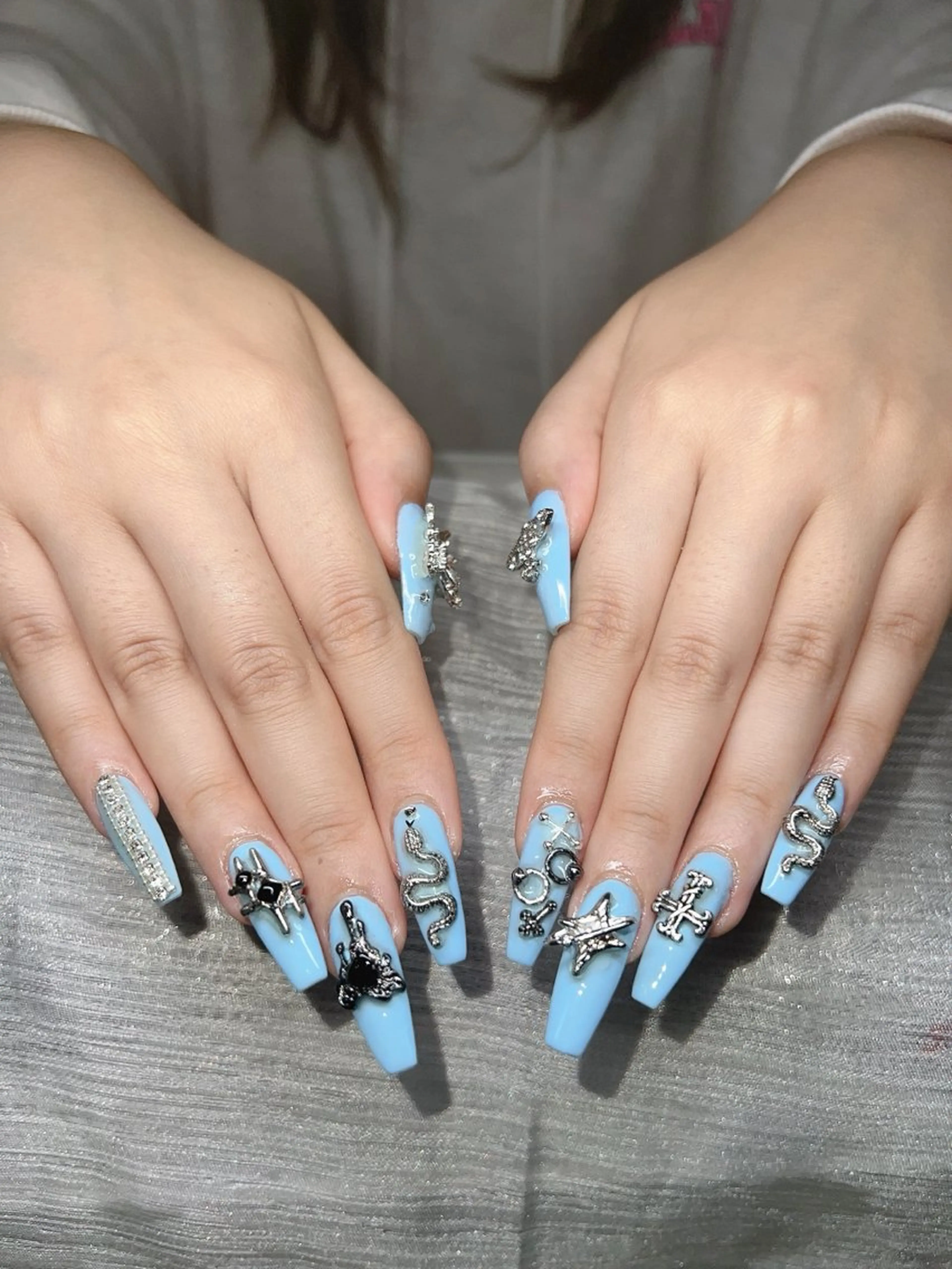 ネイル ハンドネイル Lee Nailsのネイルデザイン