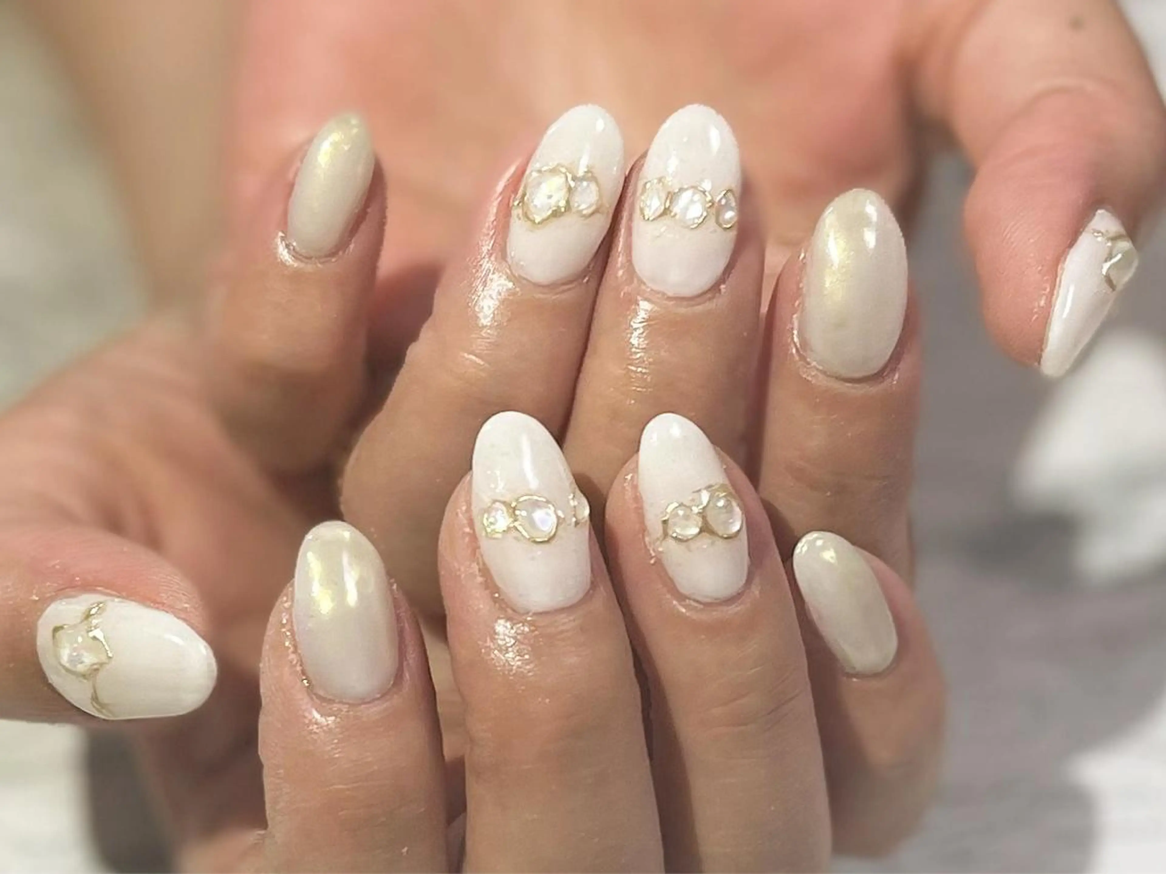 ネイル オーロラネイル フットネイル ニュアンスネイル シンプルネイル 春ネイル nail fufla ♡yamane♡のネイルデザイン
