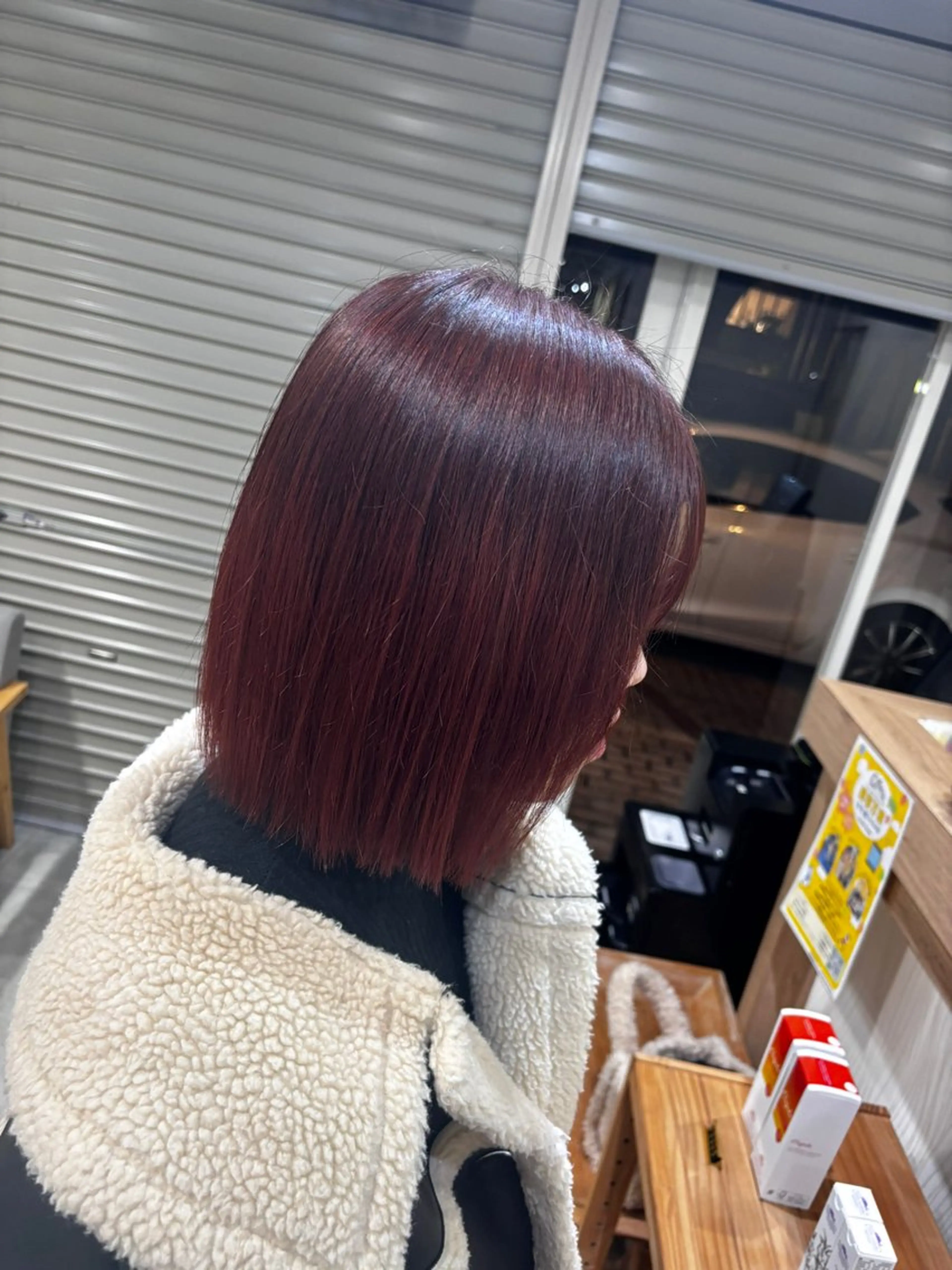 ミディアム カラー ボルドーカラー ボブ カット ヘアカラー 橋本 ななみのヘアスタイル