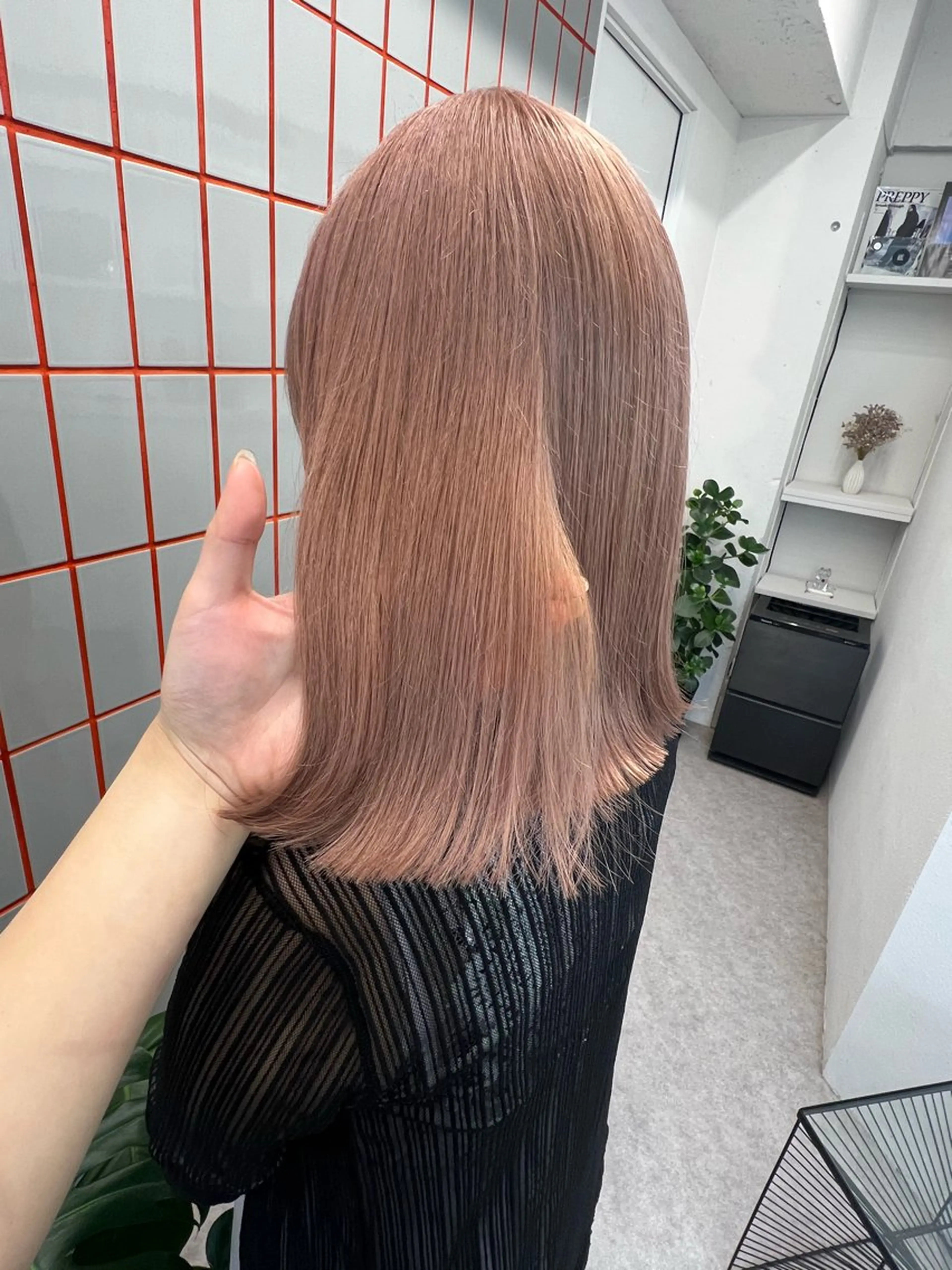 ロング カラー PELE所属・💍透明感 💖艶ミルクティーのヘアスタイル