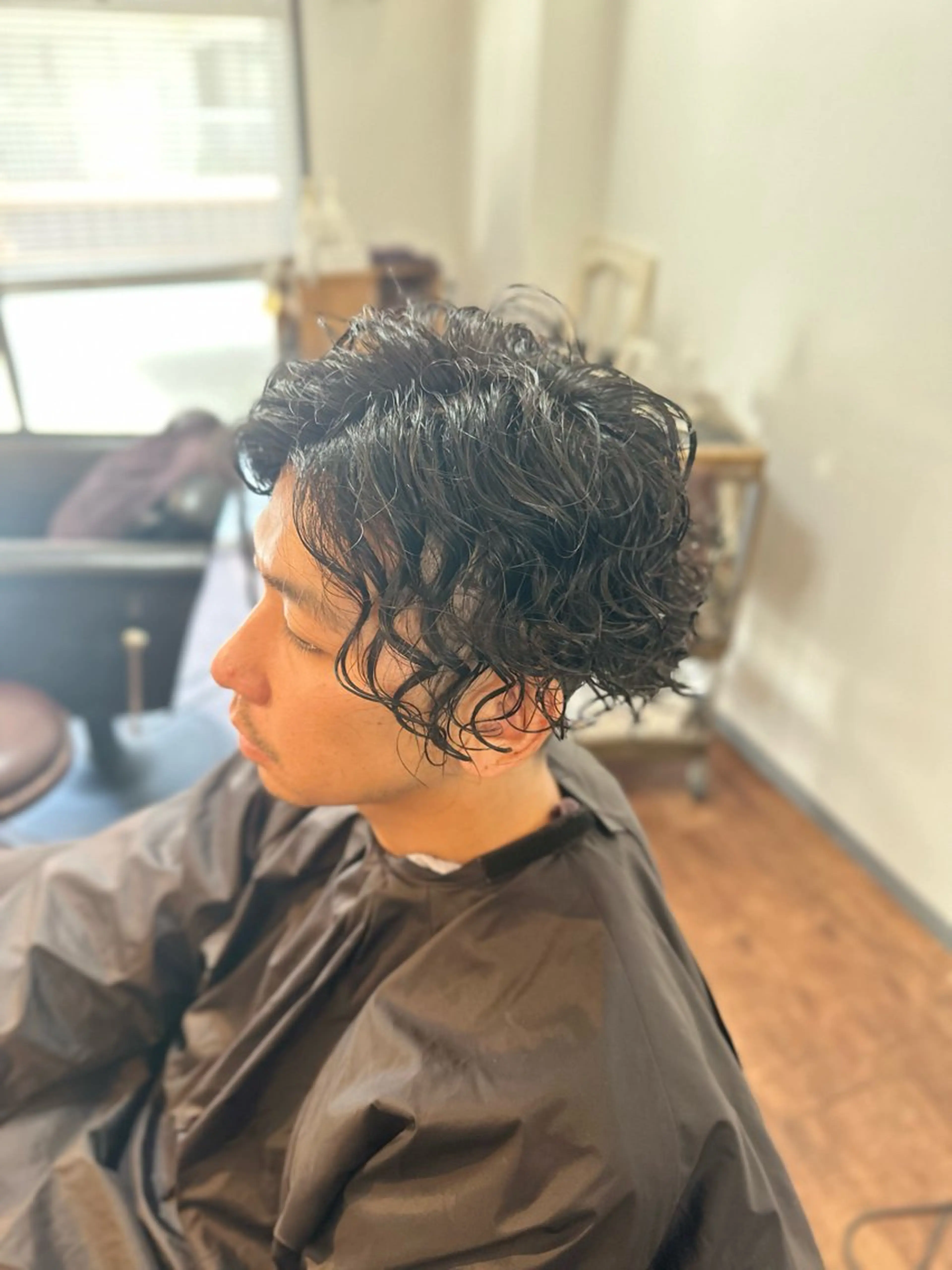 ロング パーマ メンズ メンズパーマ Luzir⭐︎ GEN⭐︎のヘアスタイル