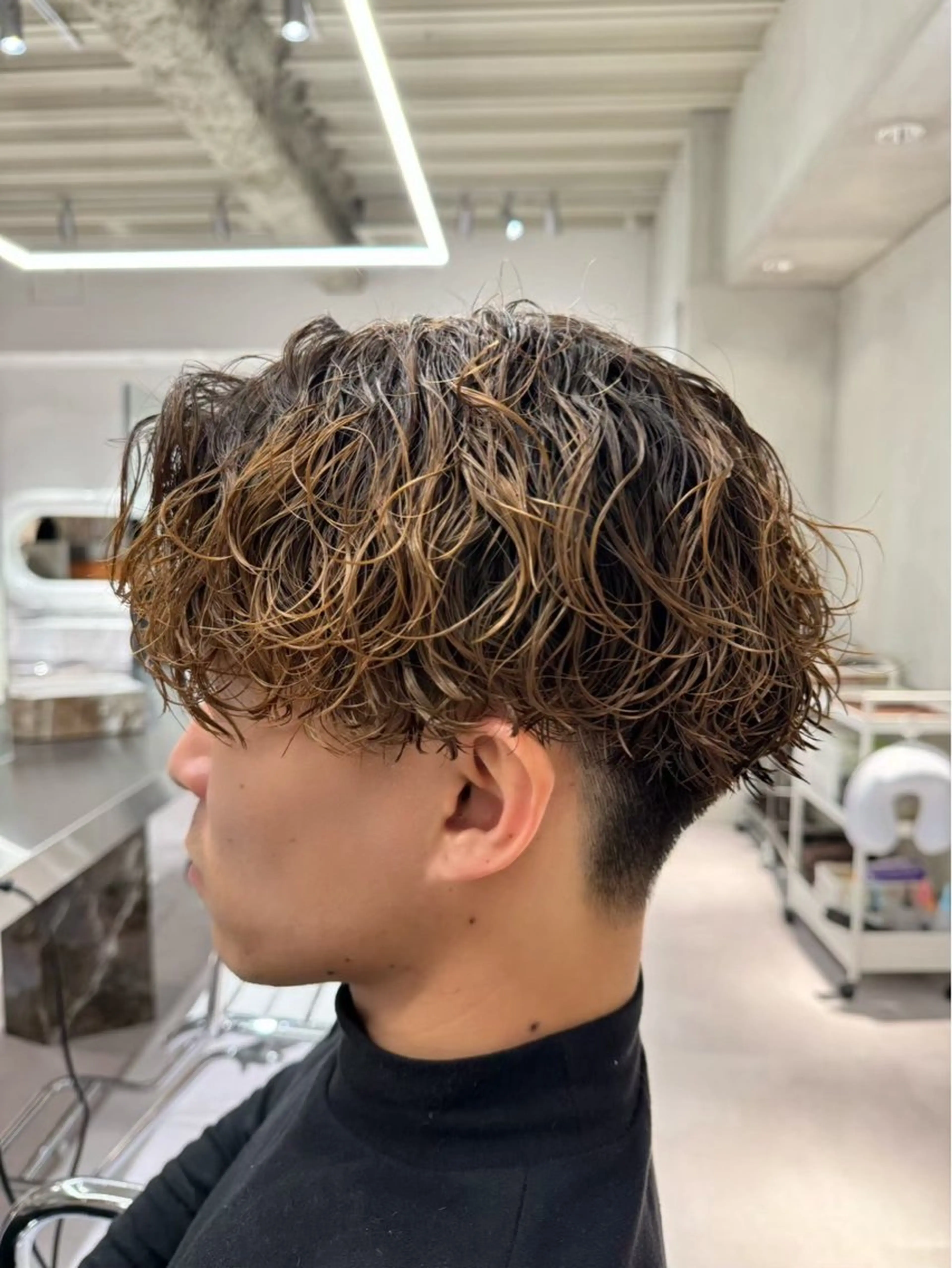 カラー パーマ メンズ 渋谷/透明感カラー kuttiのヘアスタイル