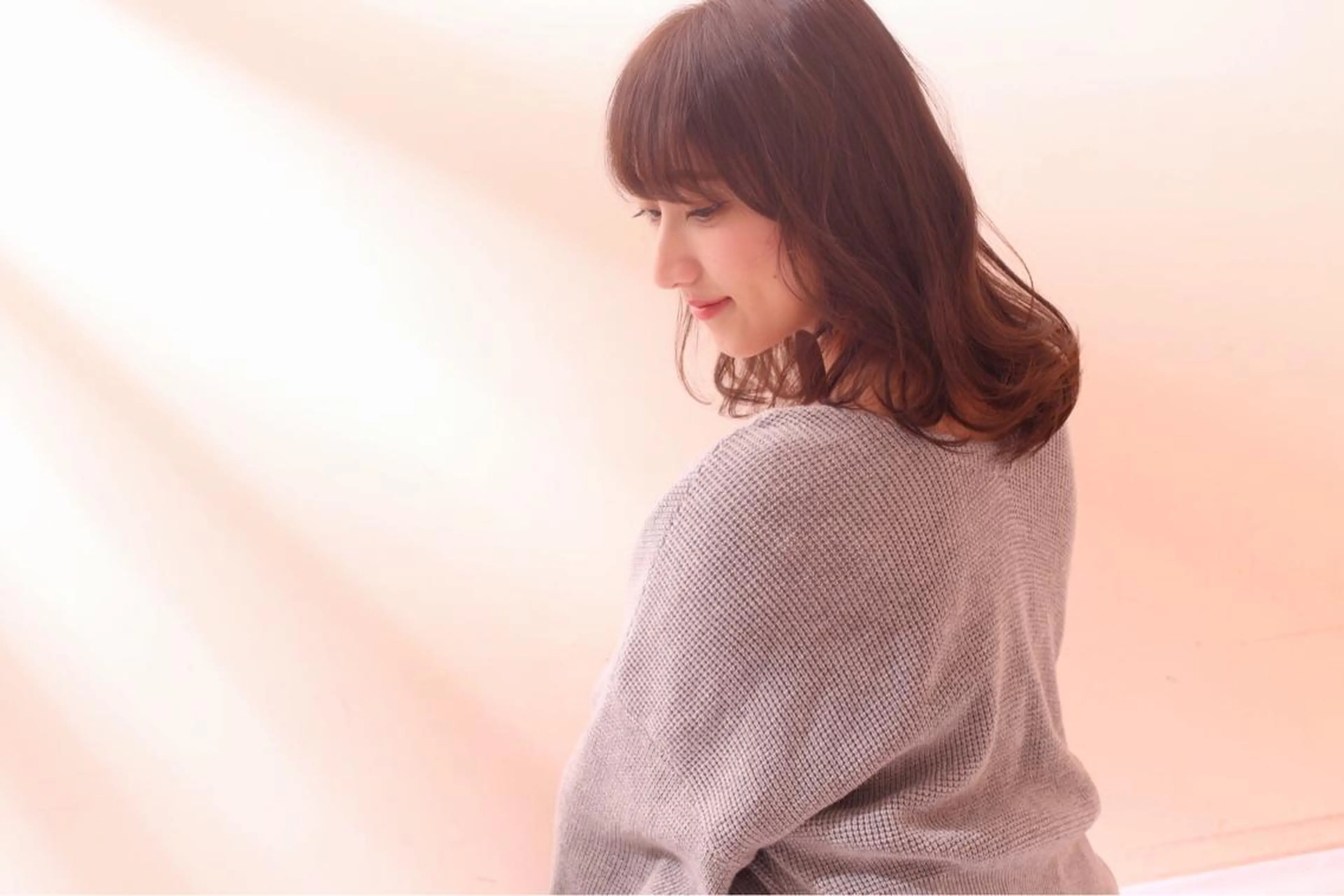 ミディアム カラー 服部 樹季のヘアスタイル